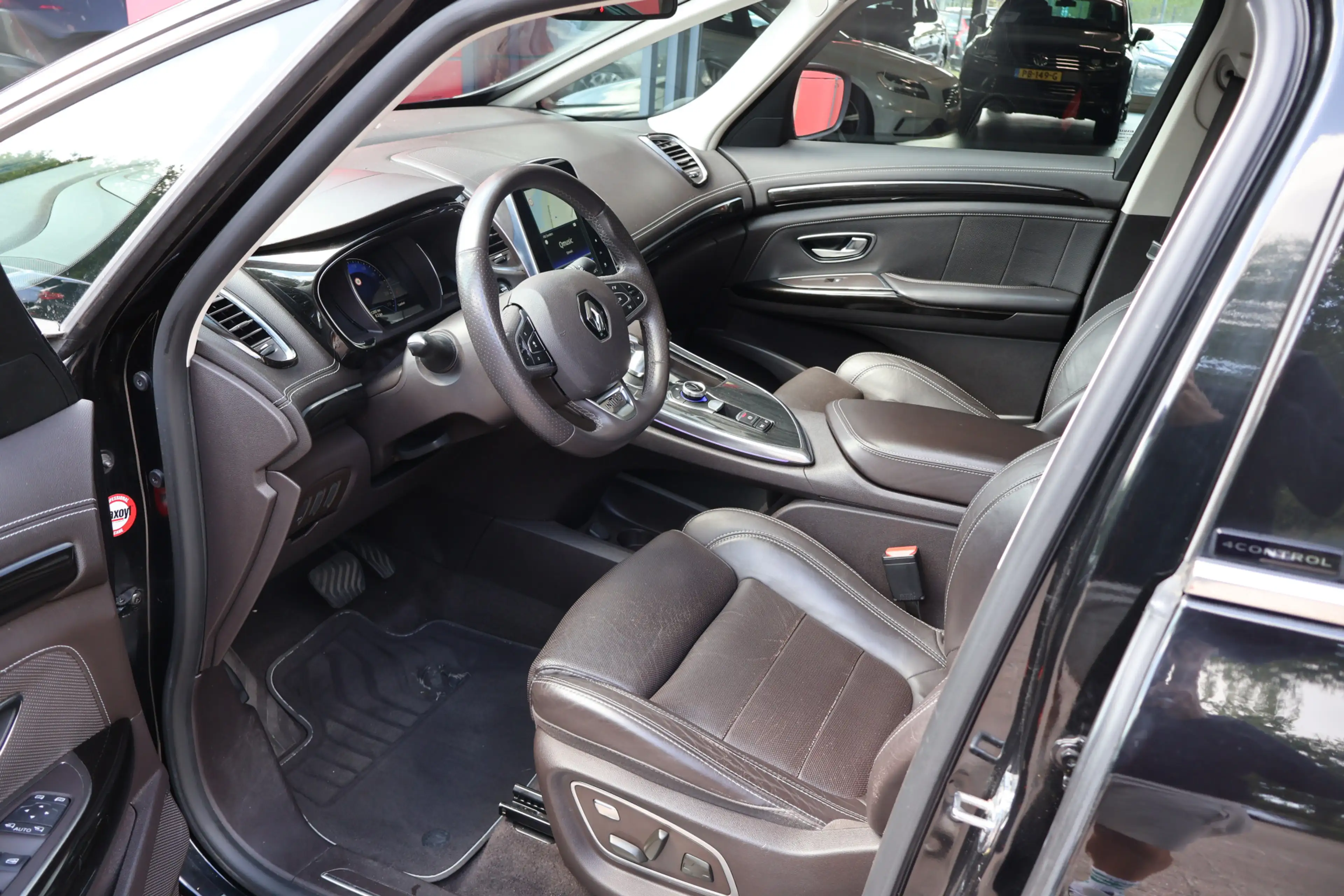Renault Espace 1.6dCi Initiale Paris 7pers. | 4Control | HUD | AC — photo 7
