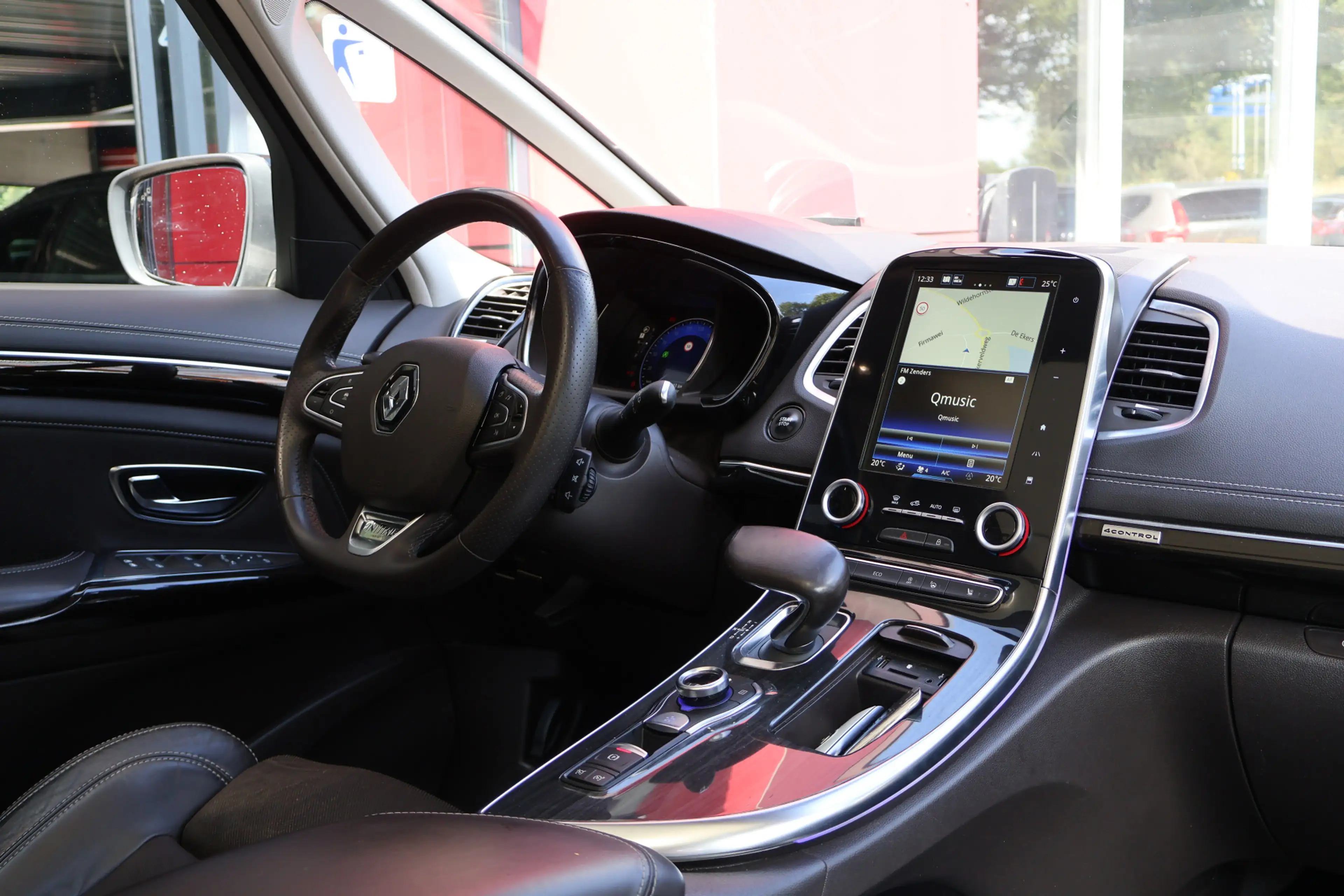 Renault Espace 1.6dCi Initiale Paris 7pers. | 4Control | HUD | AC — photo 9