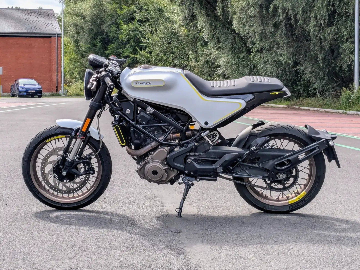 Husqvarna Vitpilen 401 Biały - 2