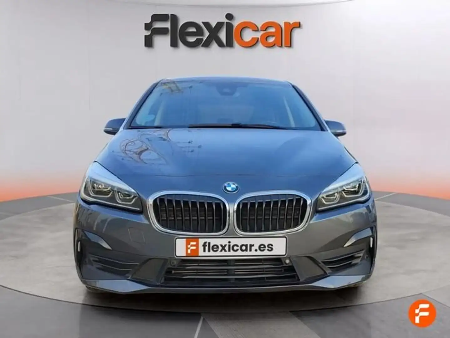 BMW 216 216i - 5P (2020) Gris - 2