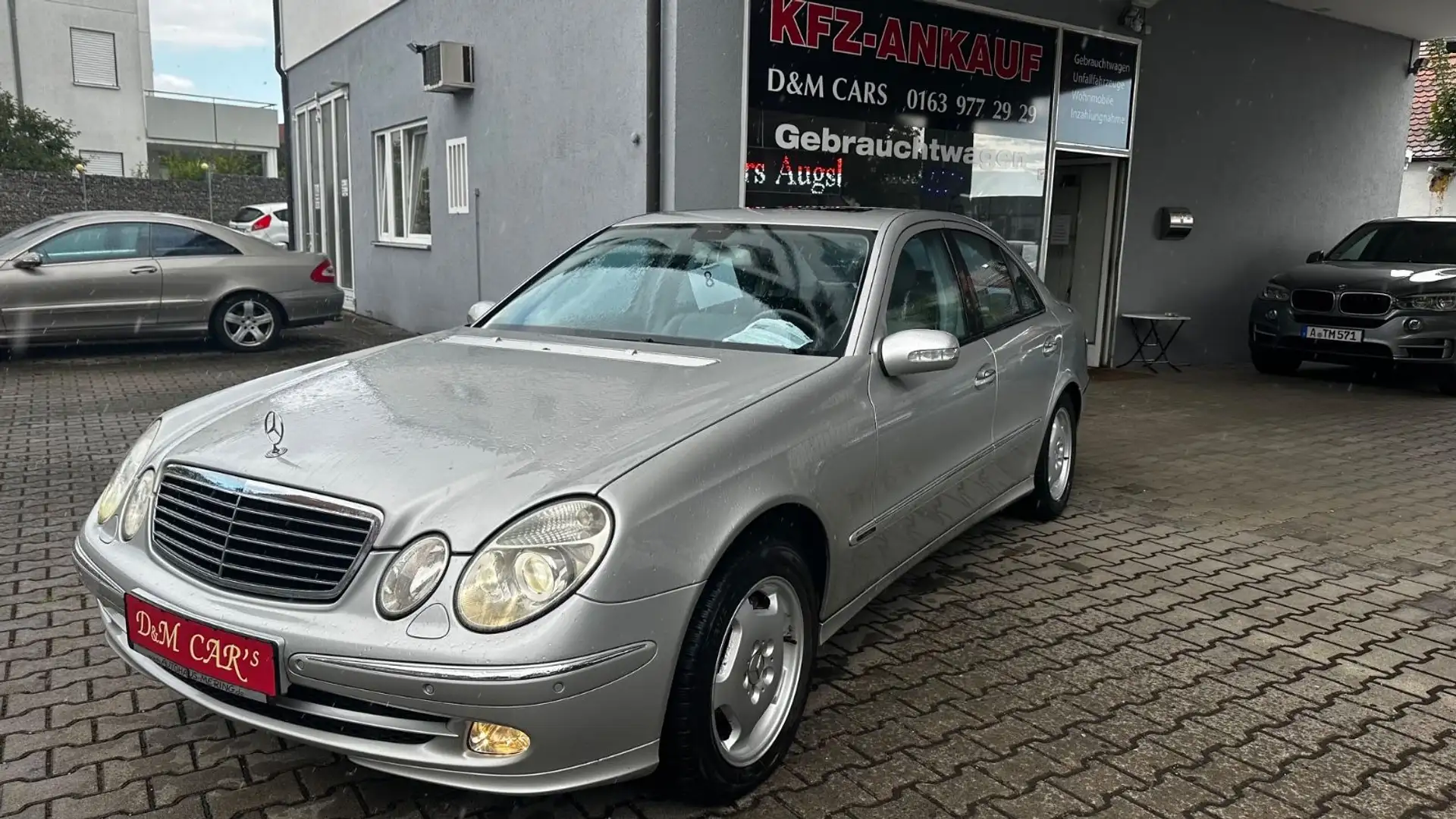 Mercedes-Benz E 270 E -Klasse Lim. CDI(TÜV ,02,2026)AUTOMATIK Silber - 1