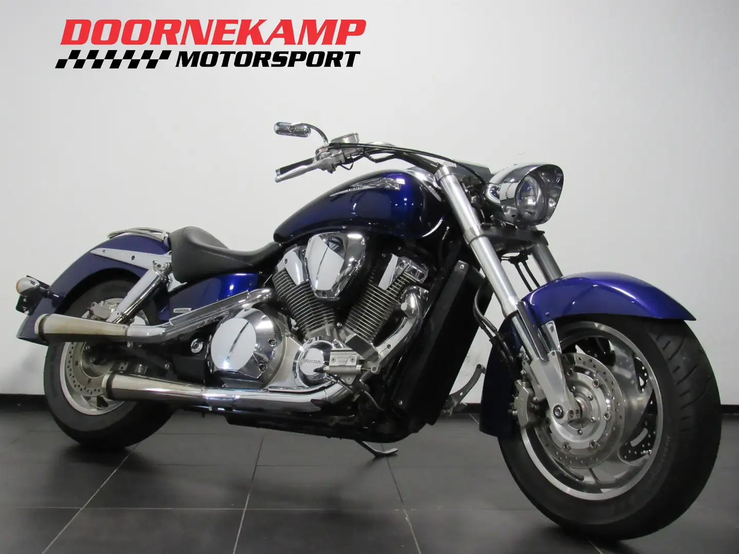 Honda VTX 1800 Paars - 2