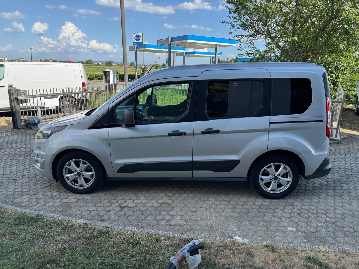 Ford Tourneo Connect Tourneo Connect Plus 15 Hdi Argento - 2