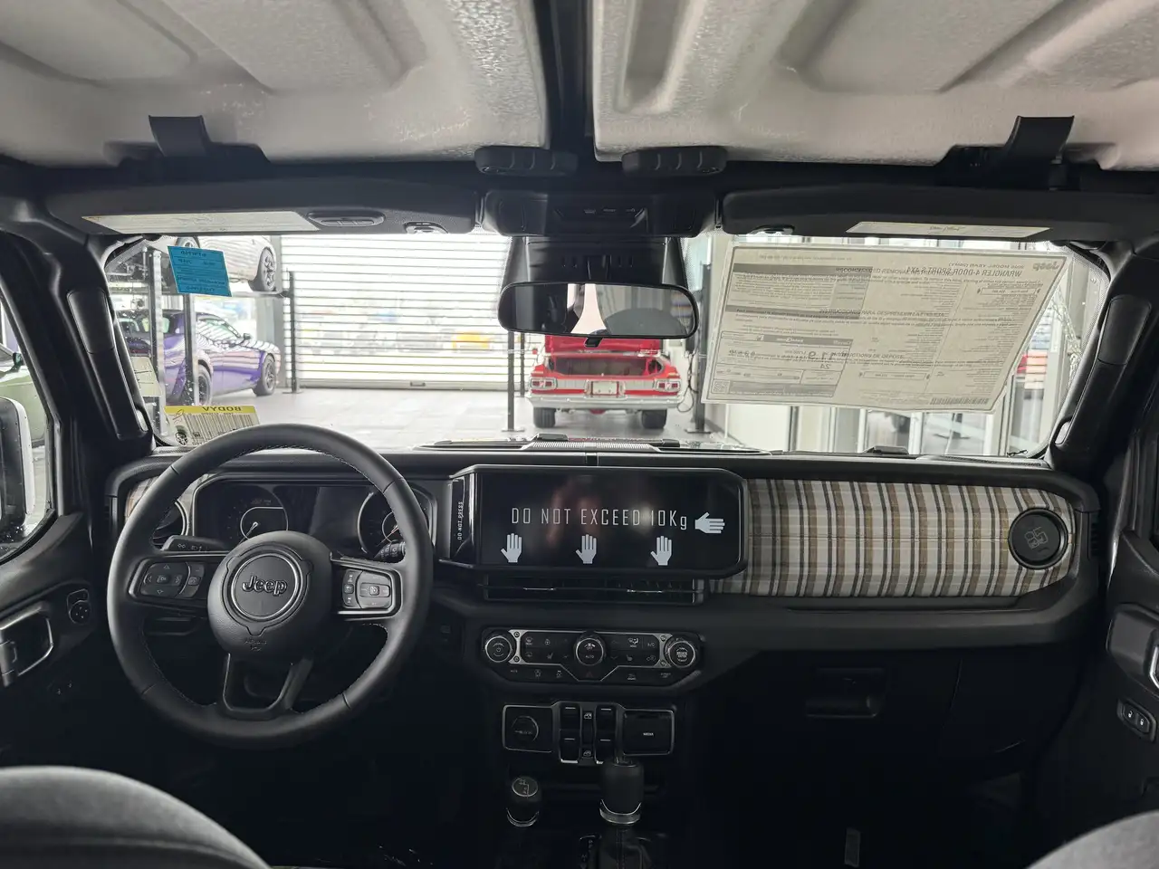 Jeep Wrangler снимка Jeep Wrangler