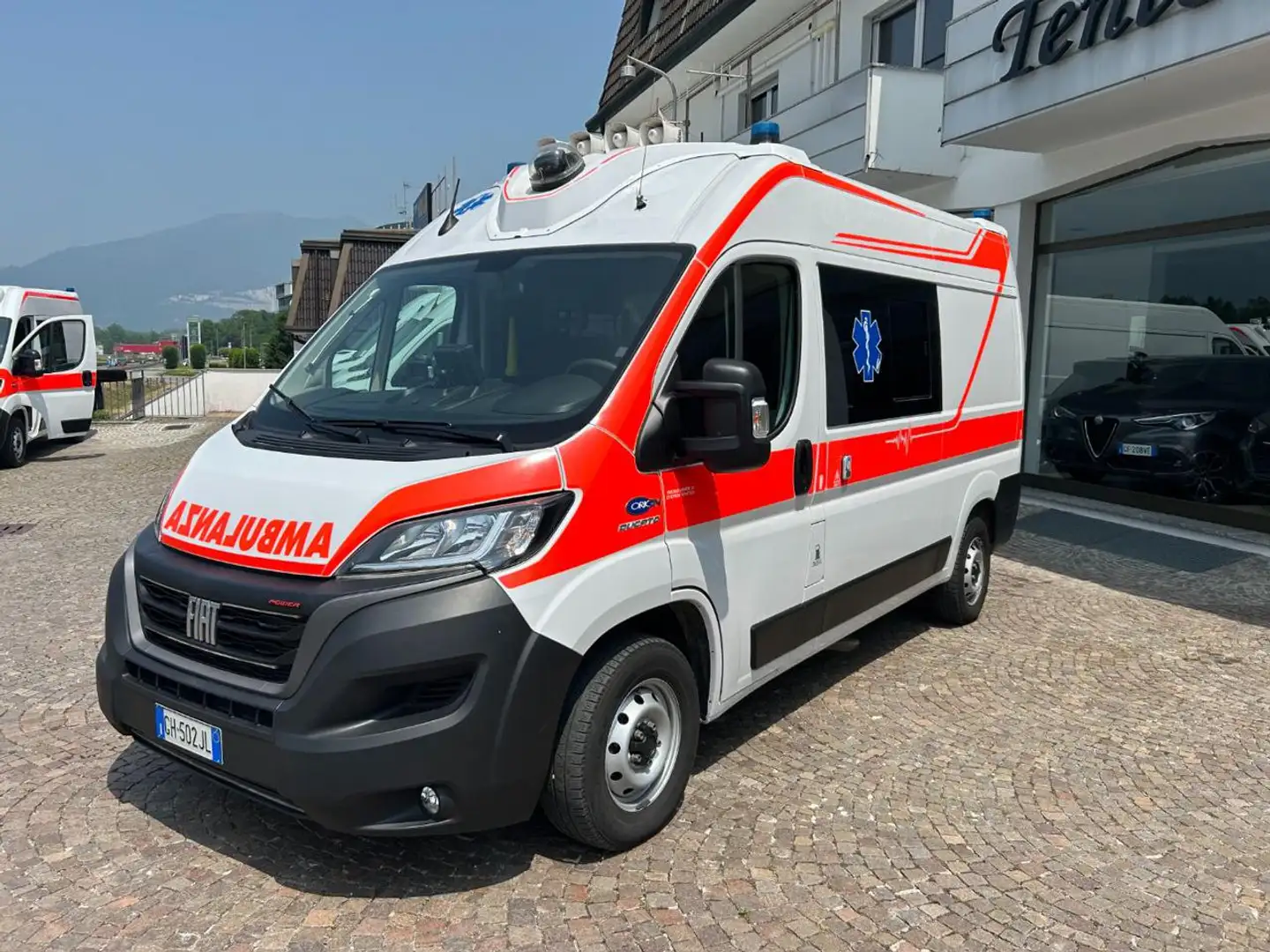 Fiat Ducato 35 2.2 Mjt 160CV PM-TM AMBULANZA ORION QUADRA Blanc - 2