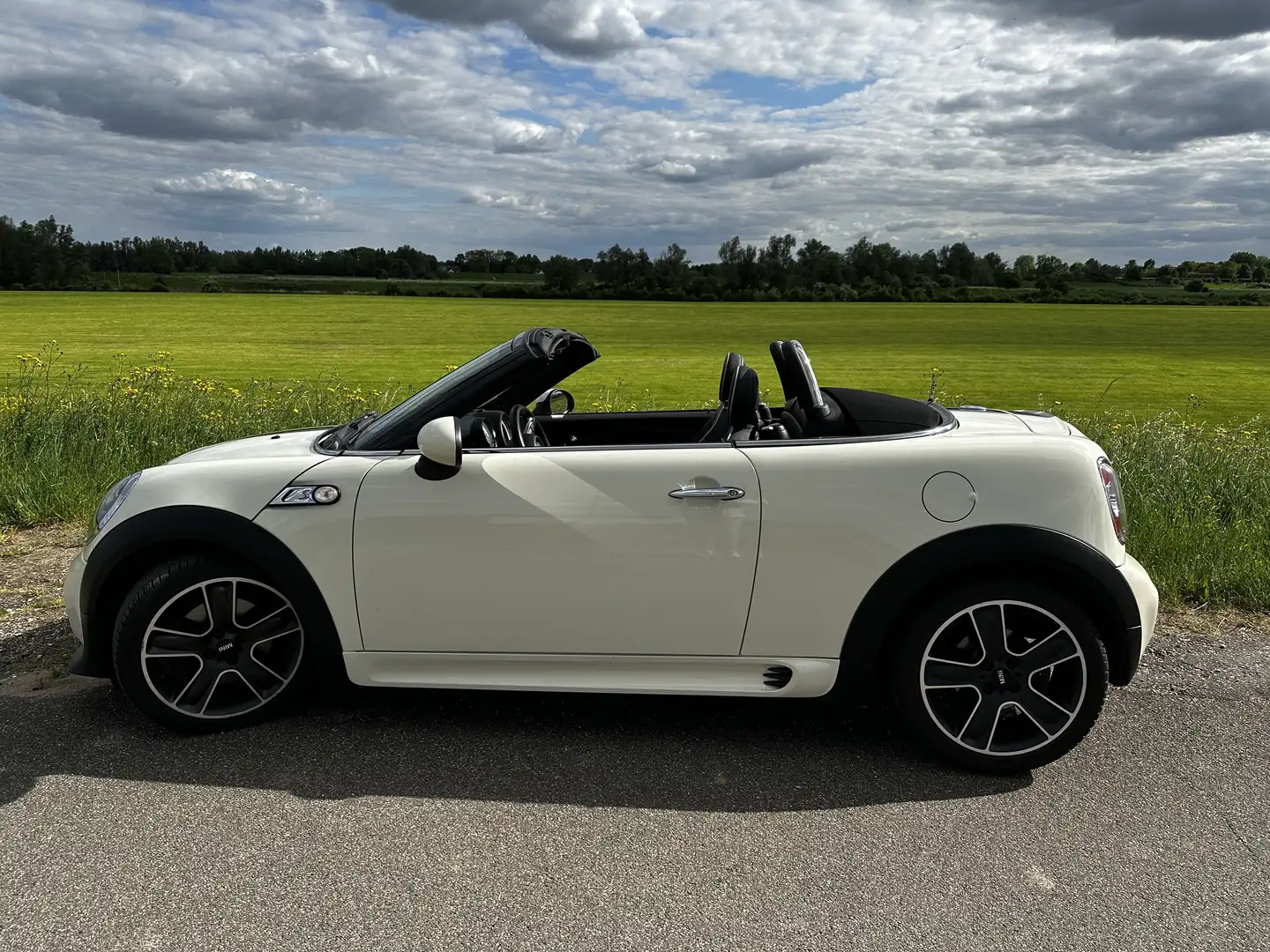 MINI Cooper 1.6 Cooper S Roadster JWC Nav 184PK 17” Weiß - 2
