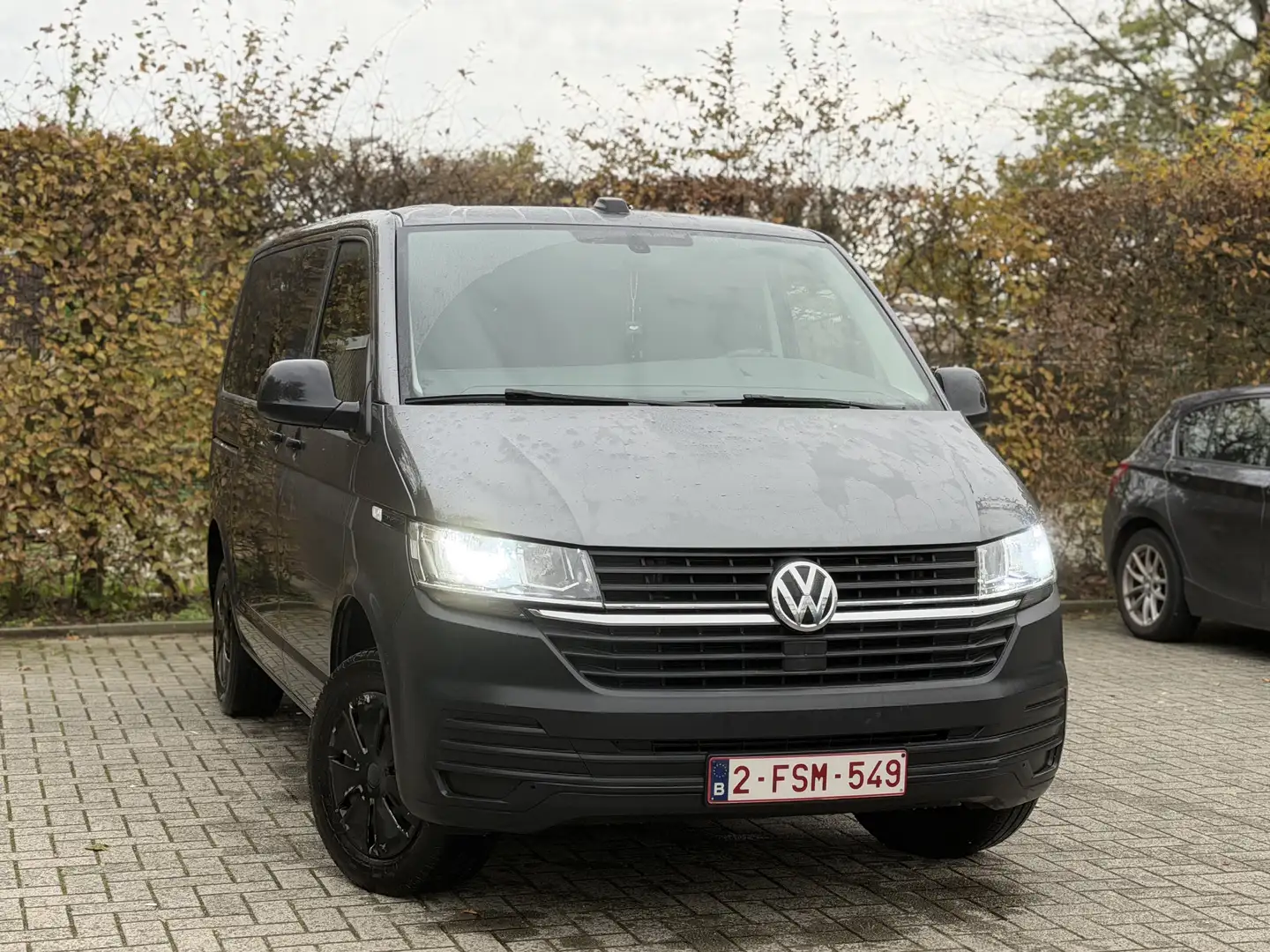 Volkswagen T6 Kombi Gris - 1