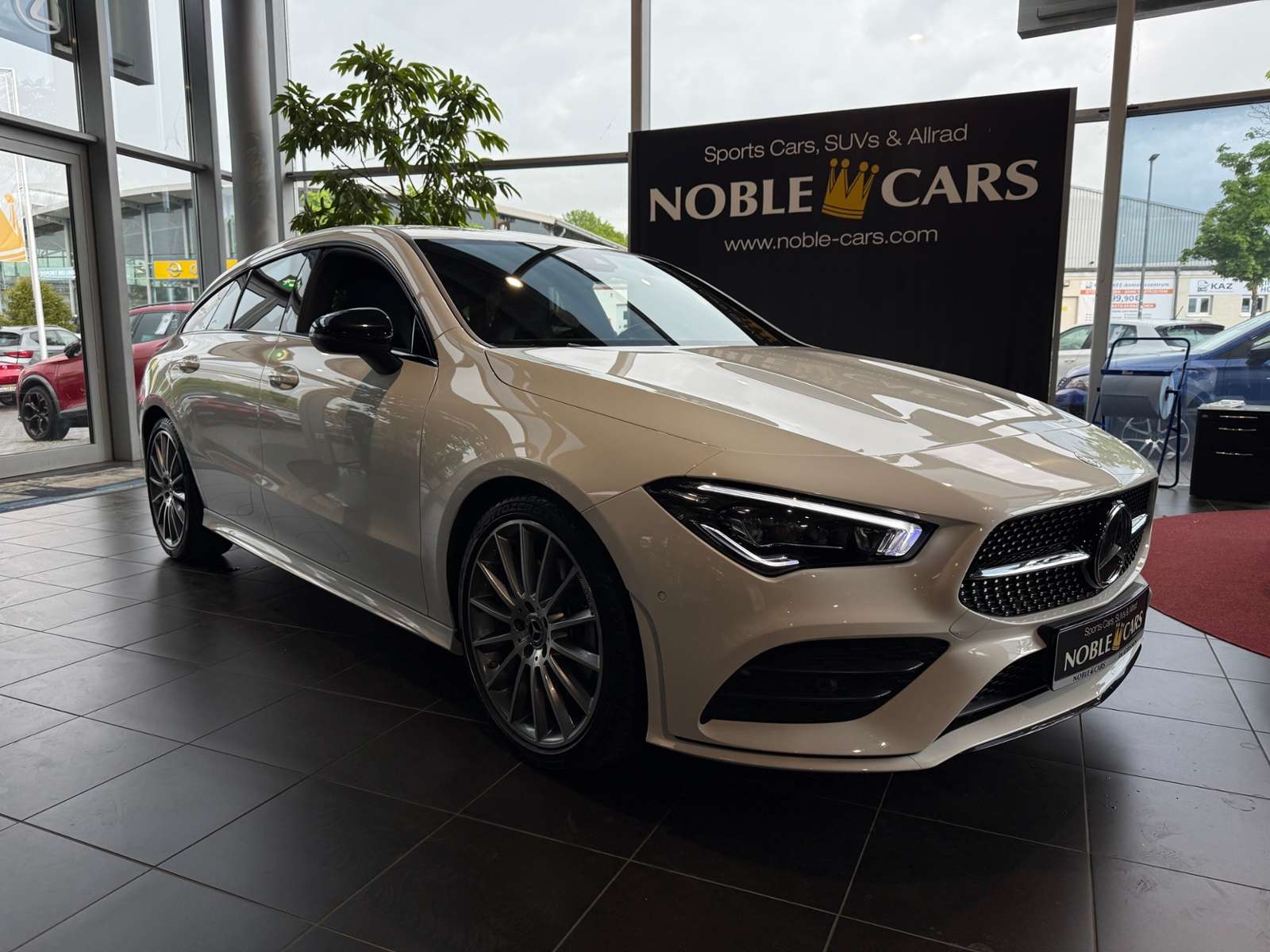Second hand Mercedes Benz Cla-Class 250