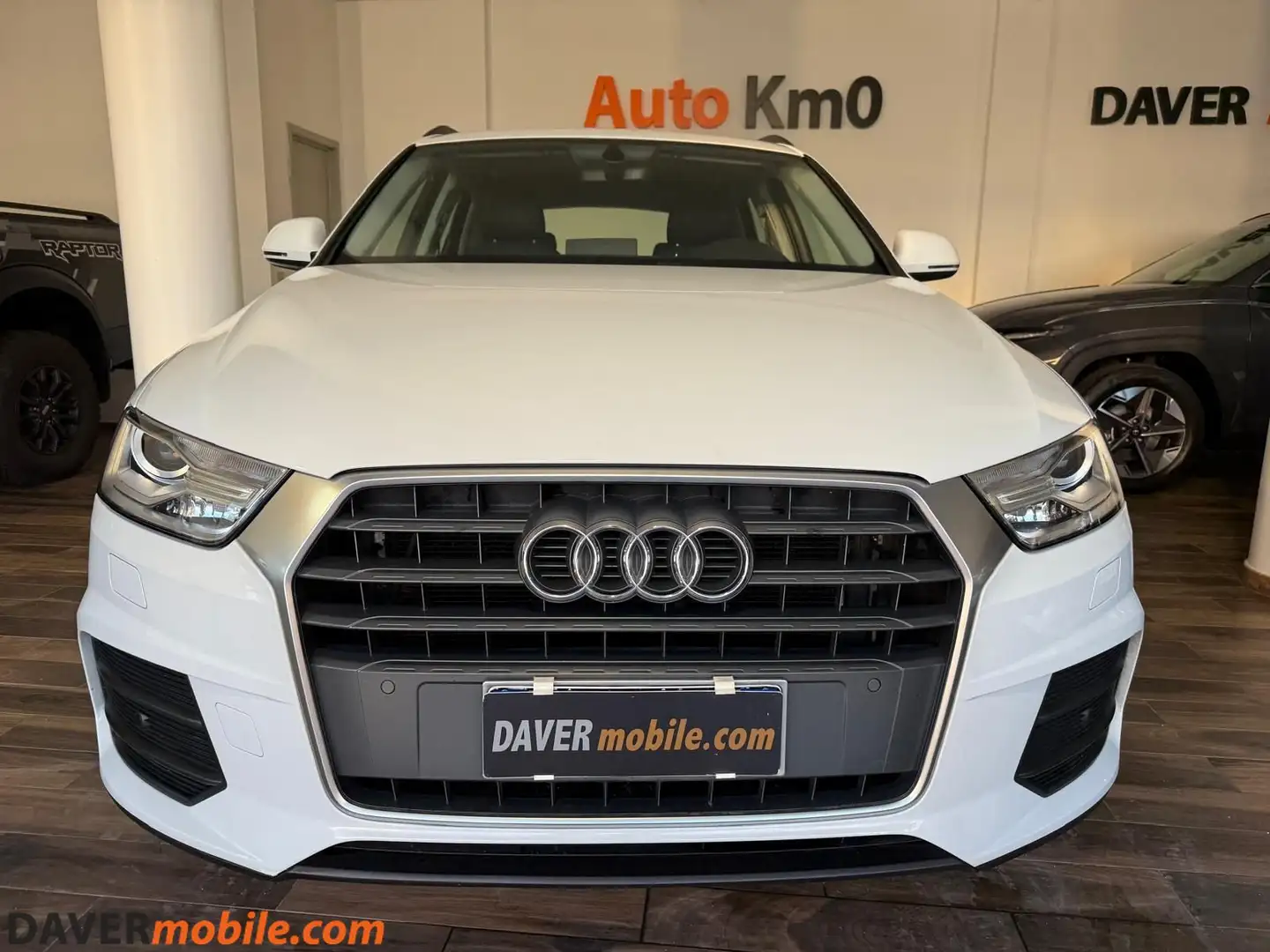 Audi Q3 Q3 2.0 TDI 150 CV quattro S tronic Business + Bianco - 2
