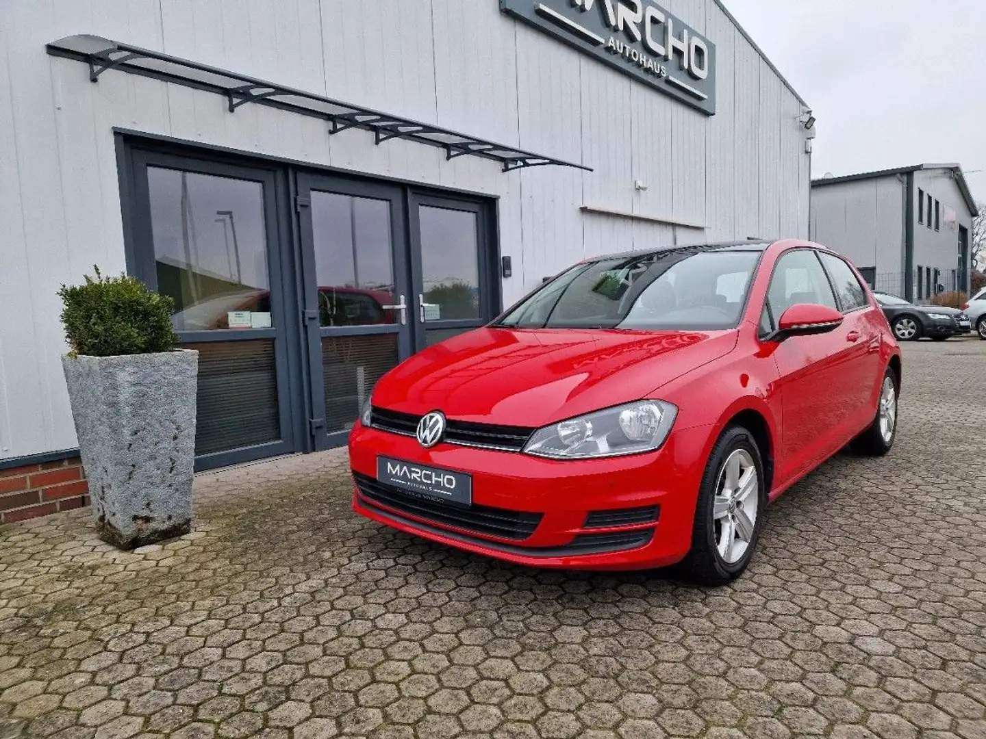 Volkswagen Golf VII Lim.Comfortline BMT*Start+Stop* HU  Neu Rouge - 1