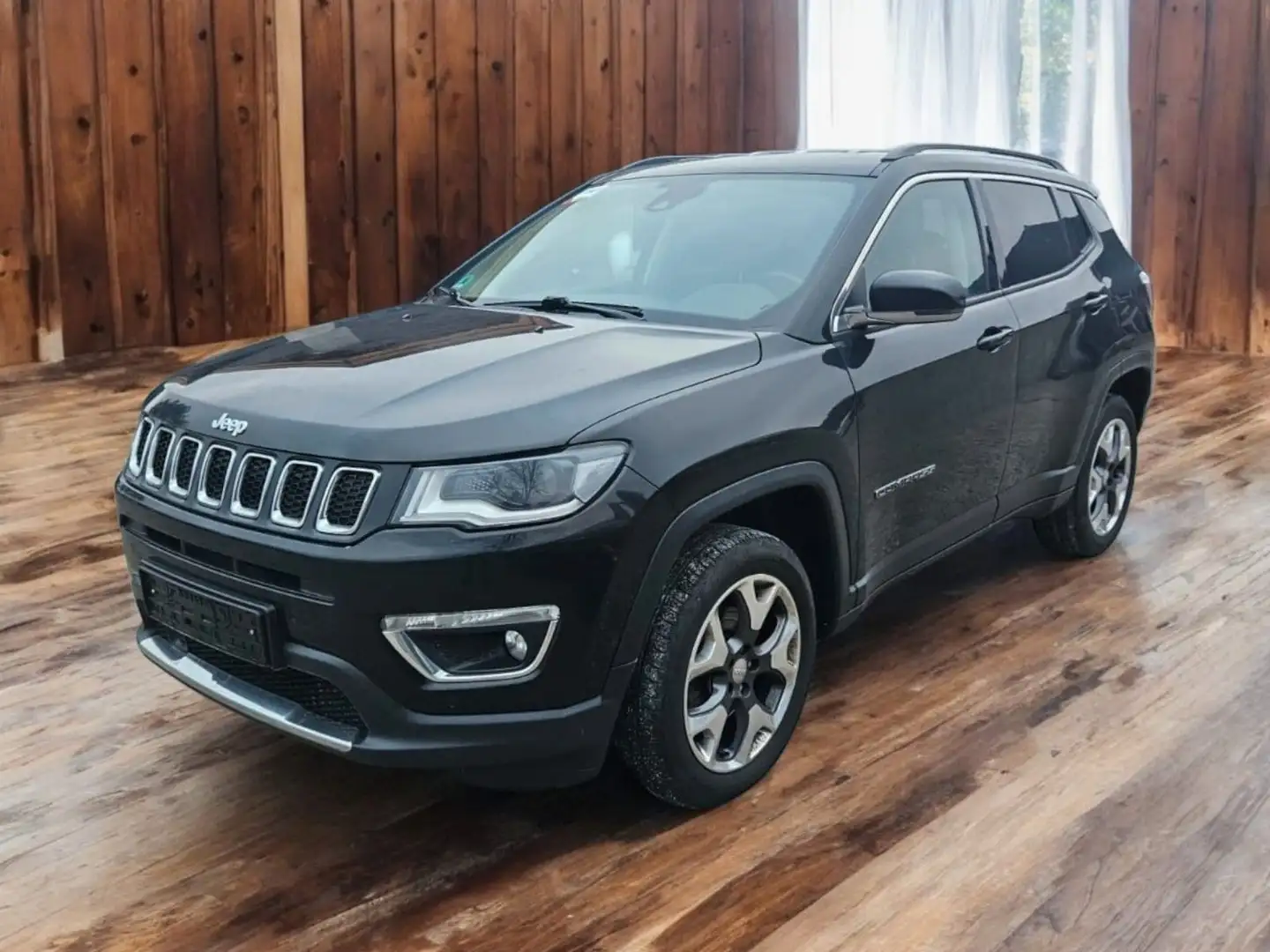 Jeep Compass Limited 4WD RFK. Technologiepaket Schwarz - 2