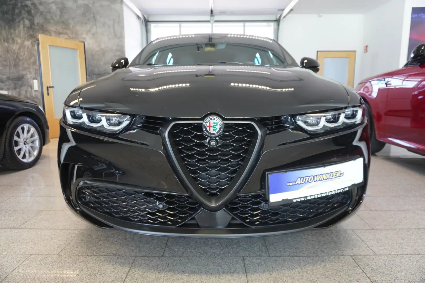 Alfa Romeo Tonale Veloce PHEV AWD Aut. Schwarz - 2