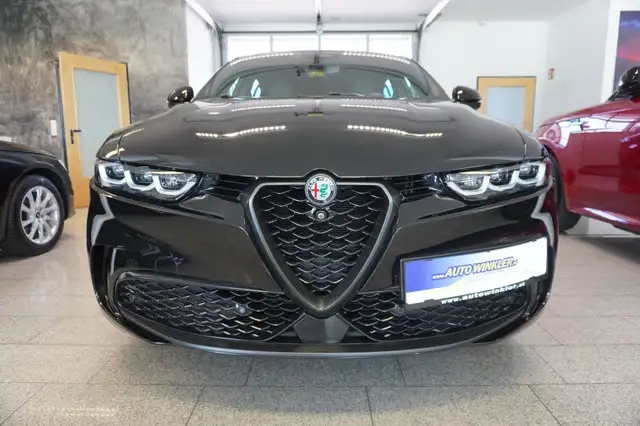 Alfa Romeo Tonale view 2