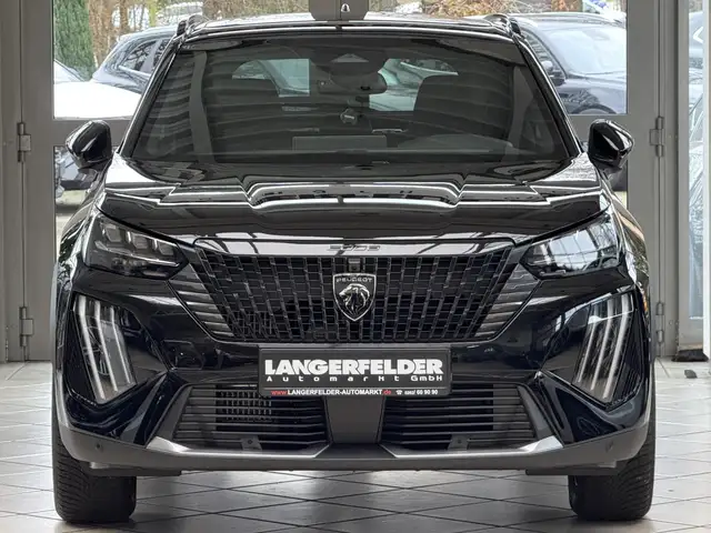 Peugeot 2008 view 9
