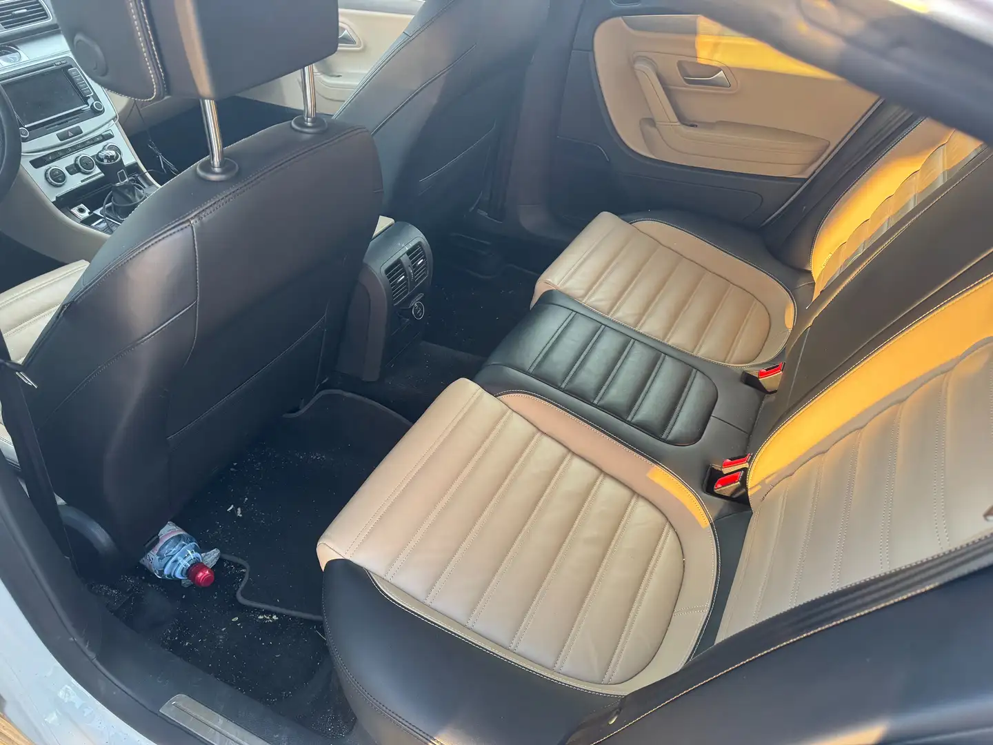 Volkswagen CC Diesel 2.0 TDI BlueMotion Technology Weiß - 2