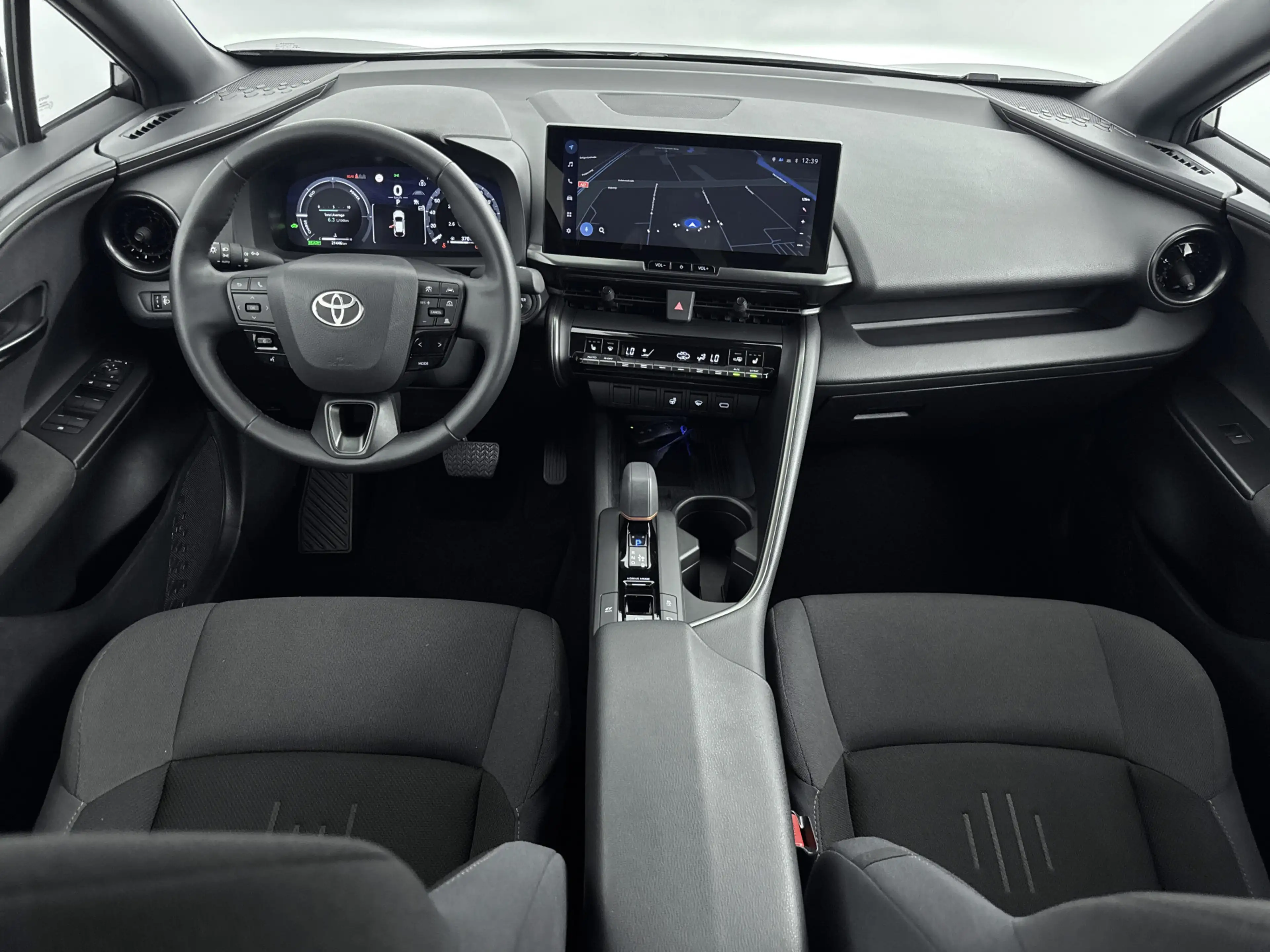Toyota C-HR 1.8 Hybrid 140 First Edition | Voorruit-Stuur-Stoe — photo 5