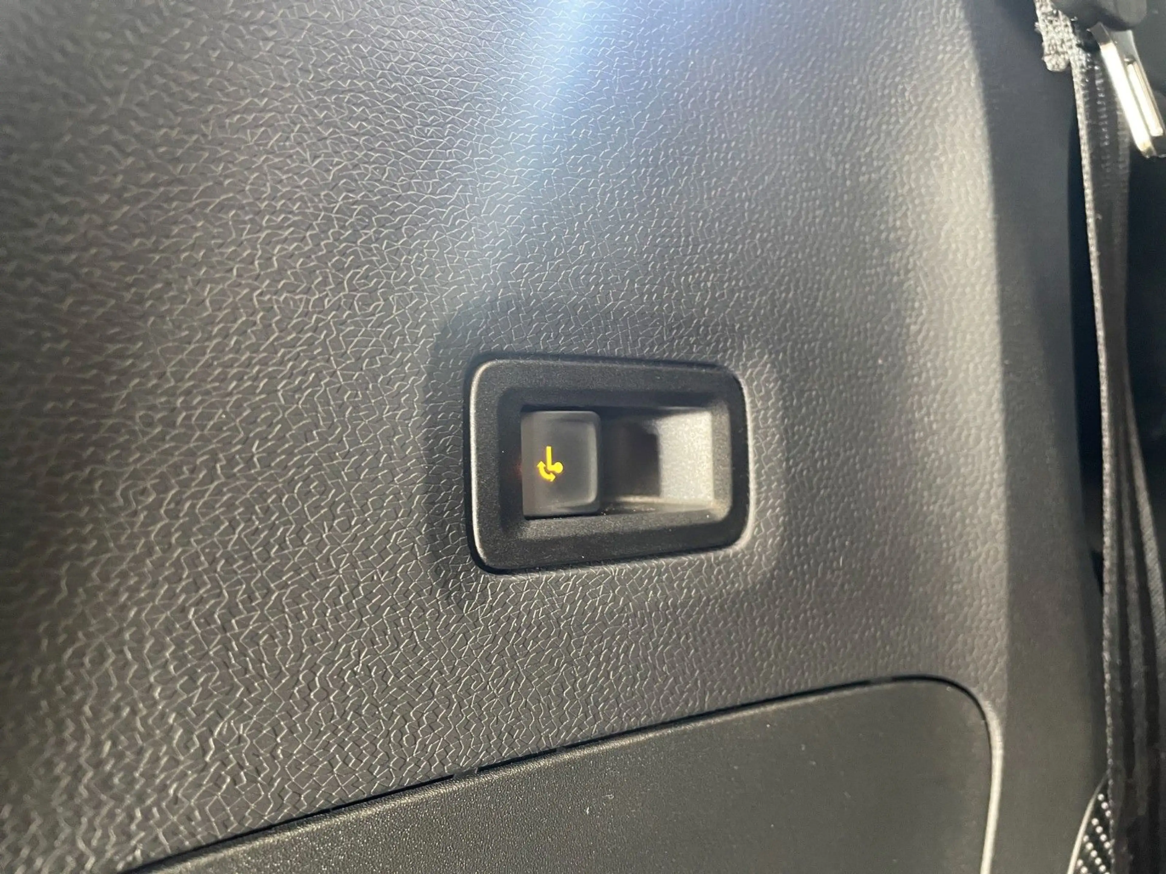 Volkswagen ID. Buzz 250 kW GTX LR 4M 360° AHK ACC HuD H/K — photo 10