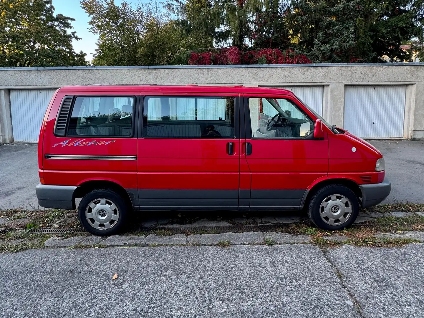 Volkswagen T4 Multivan Multivan T4 TDI 7DC UY2 Rot - 1