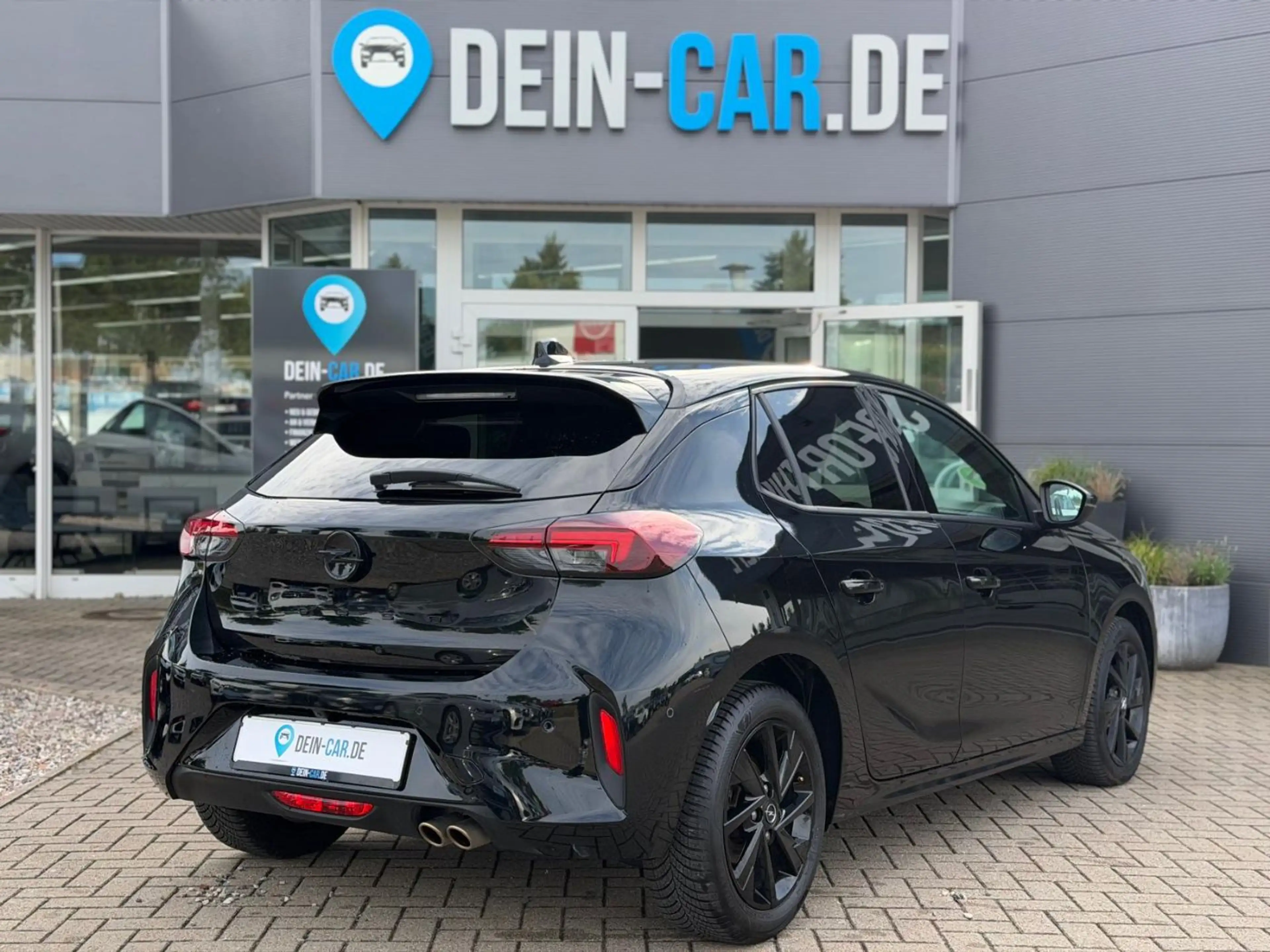 Opel Corsa LED Navi PDC SHZ SpurW Facelift Kam. LM — photo 5