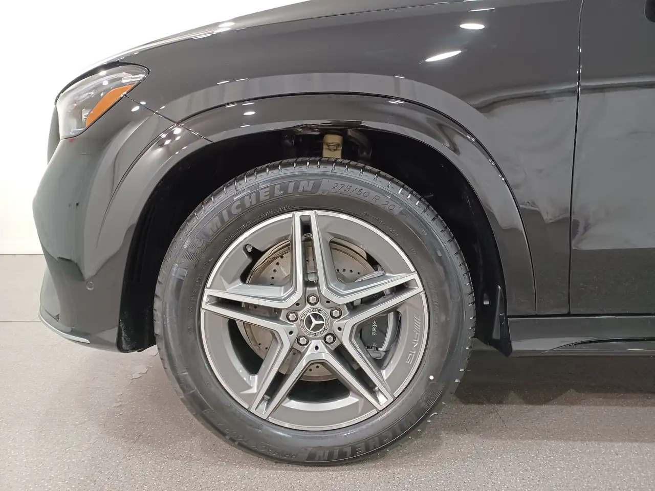 Mercedes-Benz GLE снимка Mercedes-Benz GLE