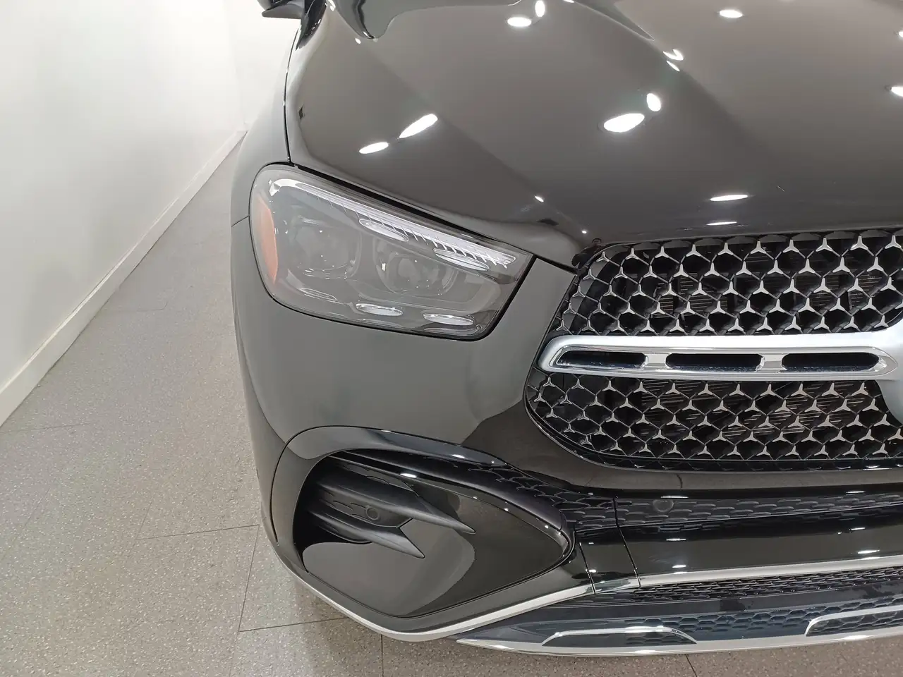 Mercedes-Benz GLE снимка Mercedes-Benz GLE