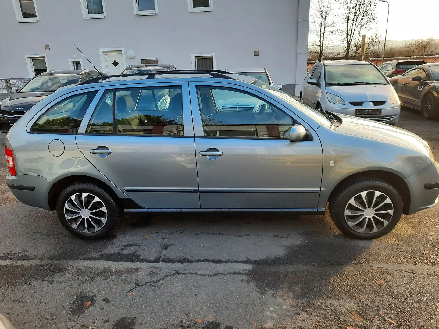 Skoda Fabia Combi Ambiente Grau - 2