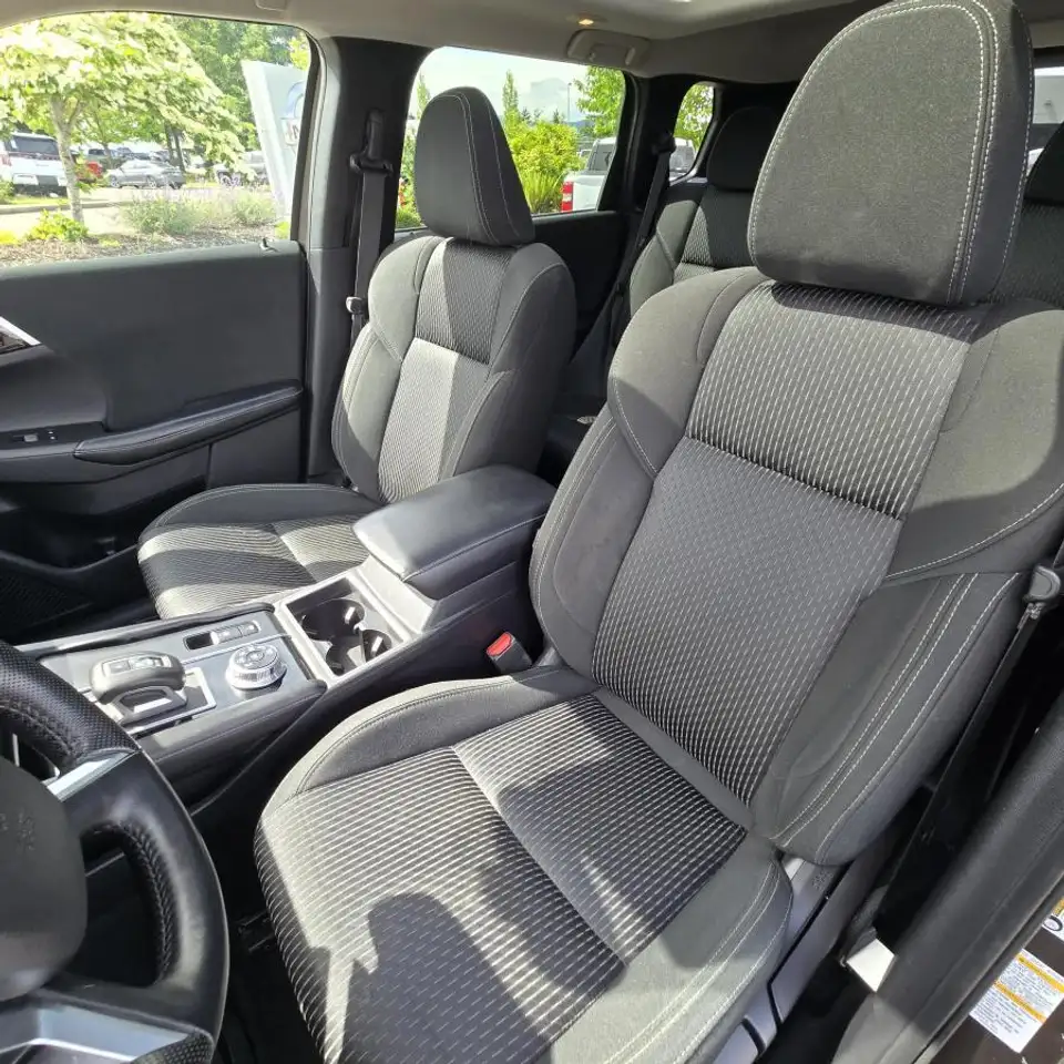 Mitsubishi Outlander снимка Mitsubishi Outlander
