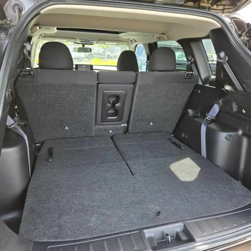 Mitsubishi Outlander снимка Mitsubishi Outlander