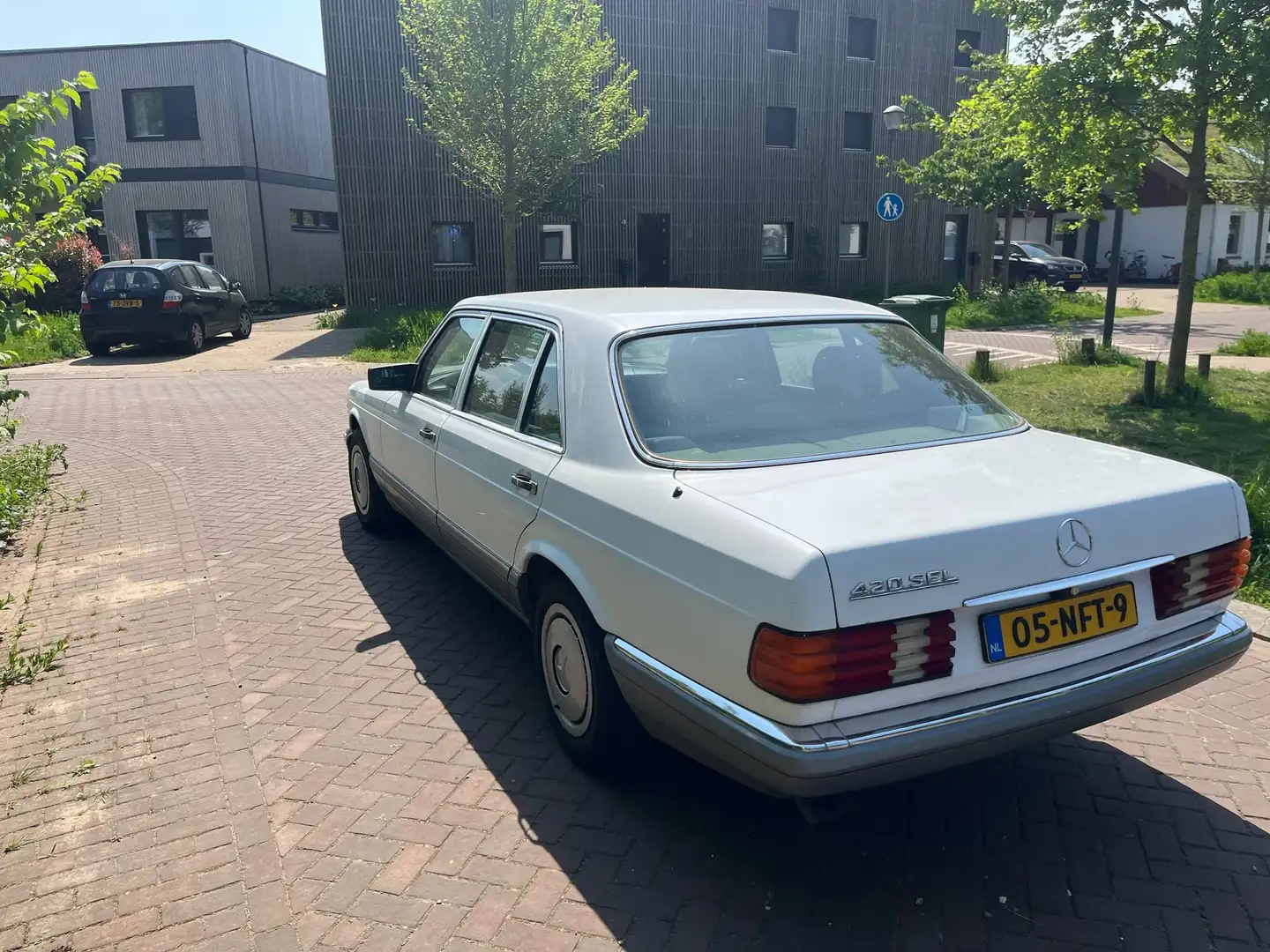 Mercedes-Benz S 420 w126 420 sel Wit - 2