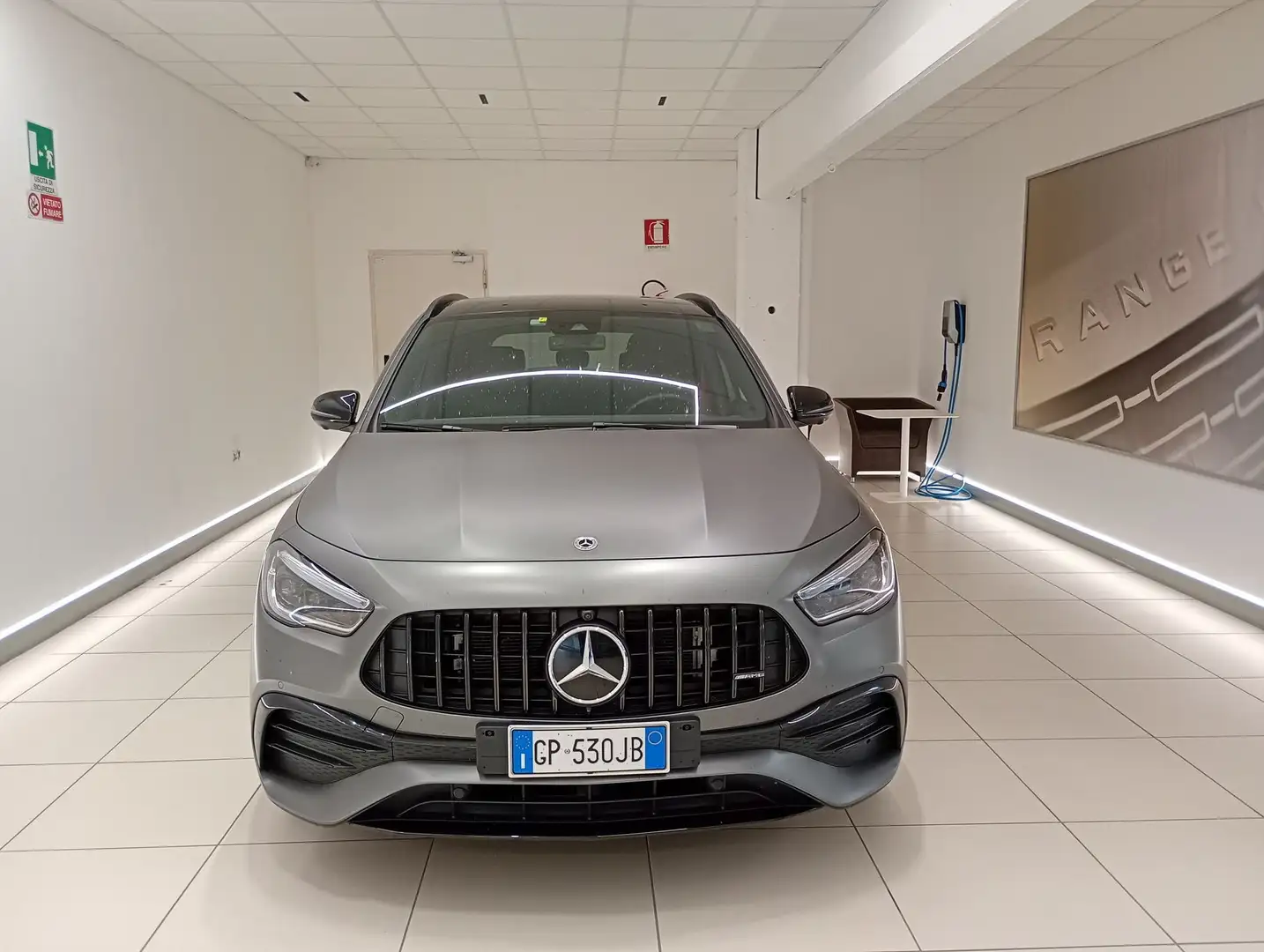 Mercedes-Benz GLA 35 AMG Mercesdes GLA 35 RACE EDITION - 1