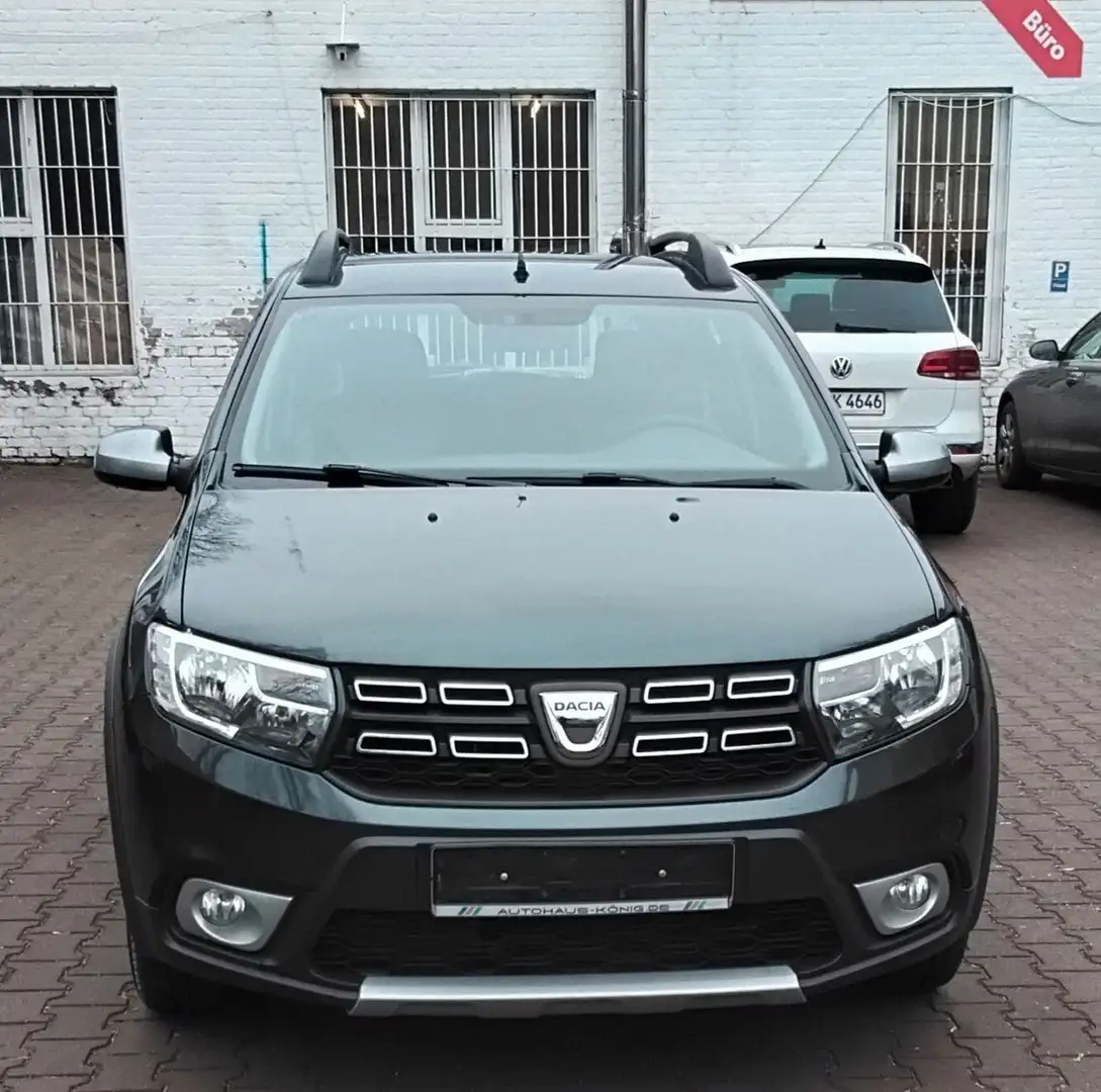 Dacia Sandero II Stepway Essential Grau - 2