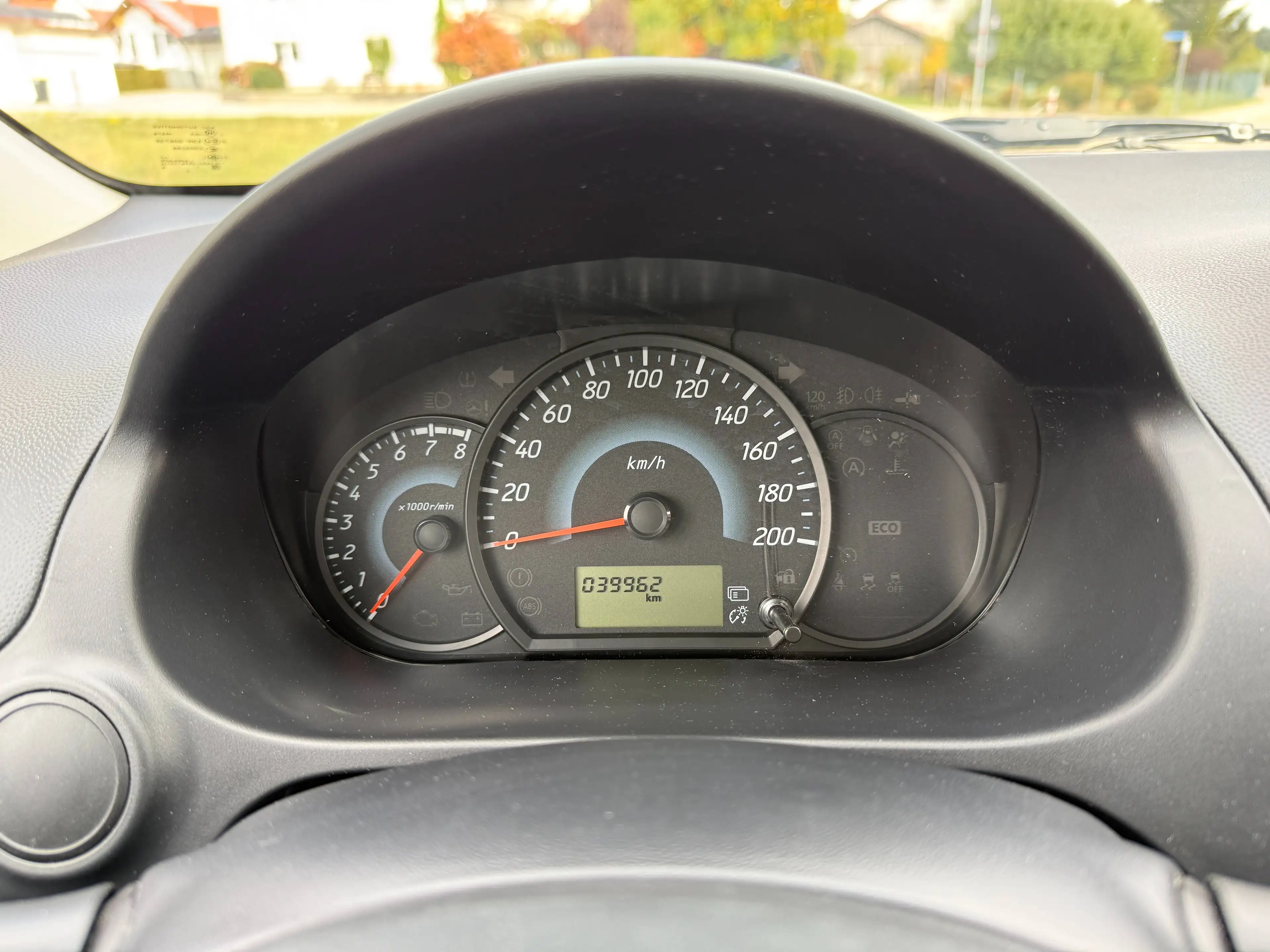 Mitsubishi Space Star +Garantie 8-fach Service NEU TÜV 07/28 — photo 11