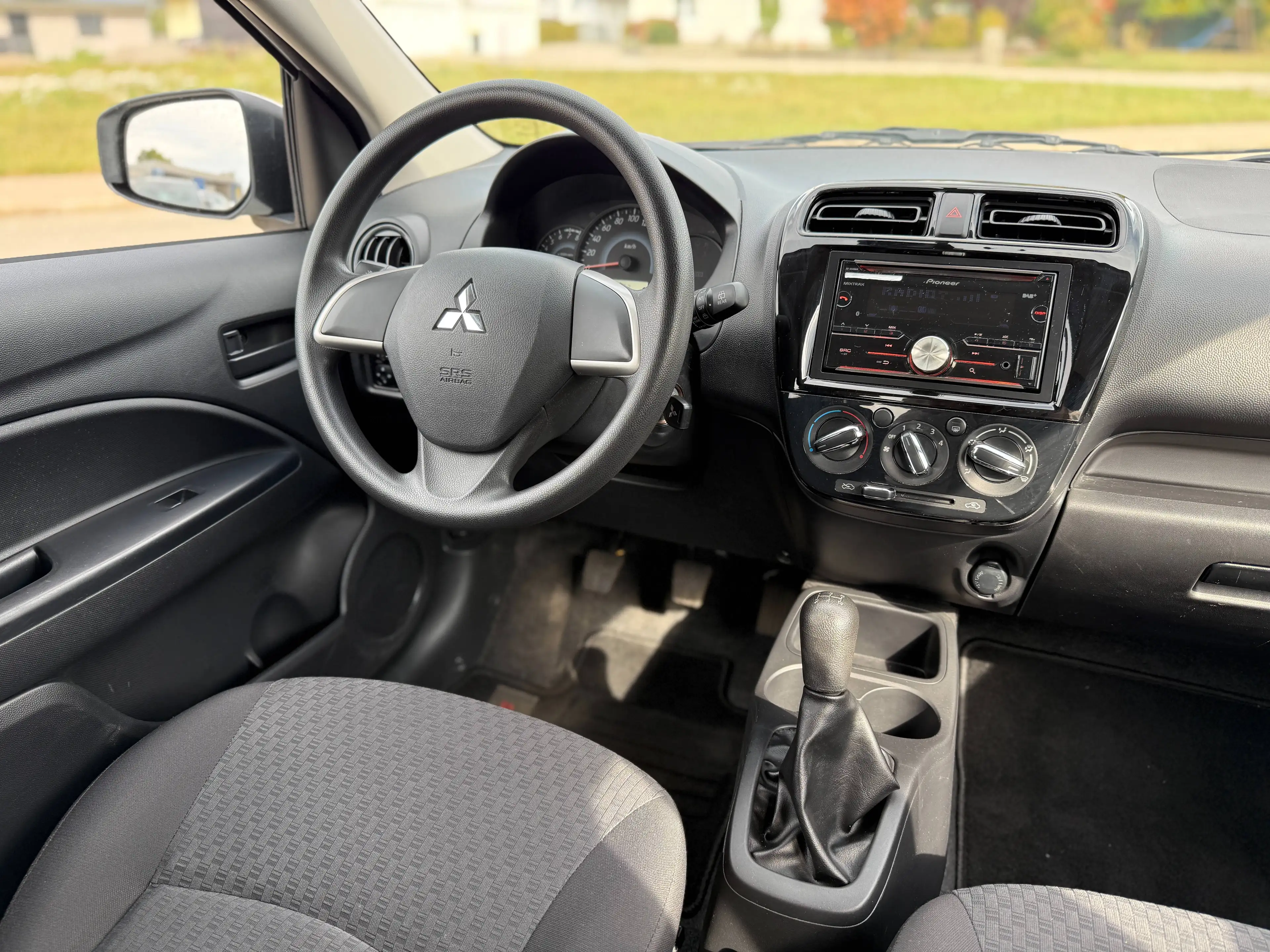 Mitsubishi Space Star +Garantie 8-fach Service NEU TÜV 07/28 — photo 13