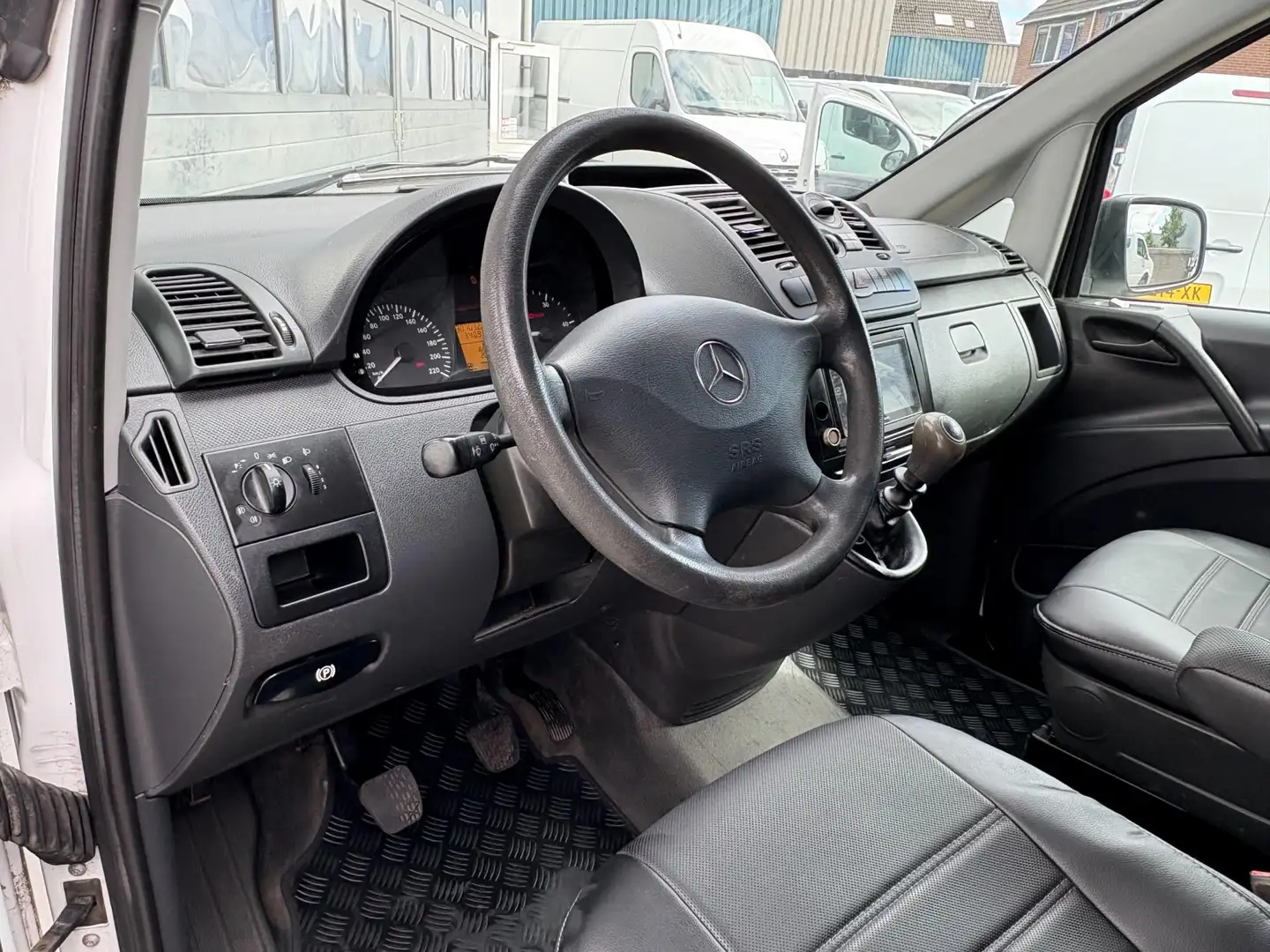 Mercedes-Benz Vito 113CDI 320 Lang Airco Camera Trekhaak Blanc - 2