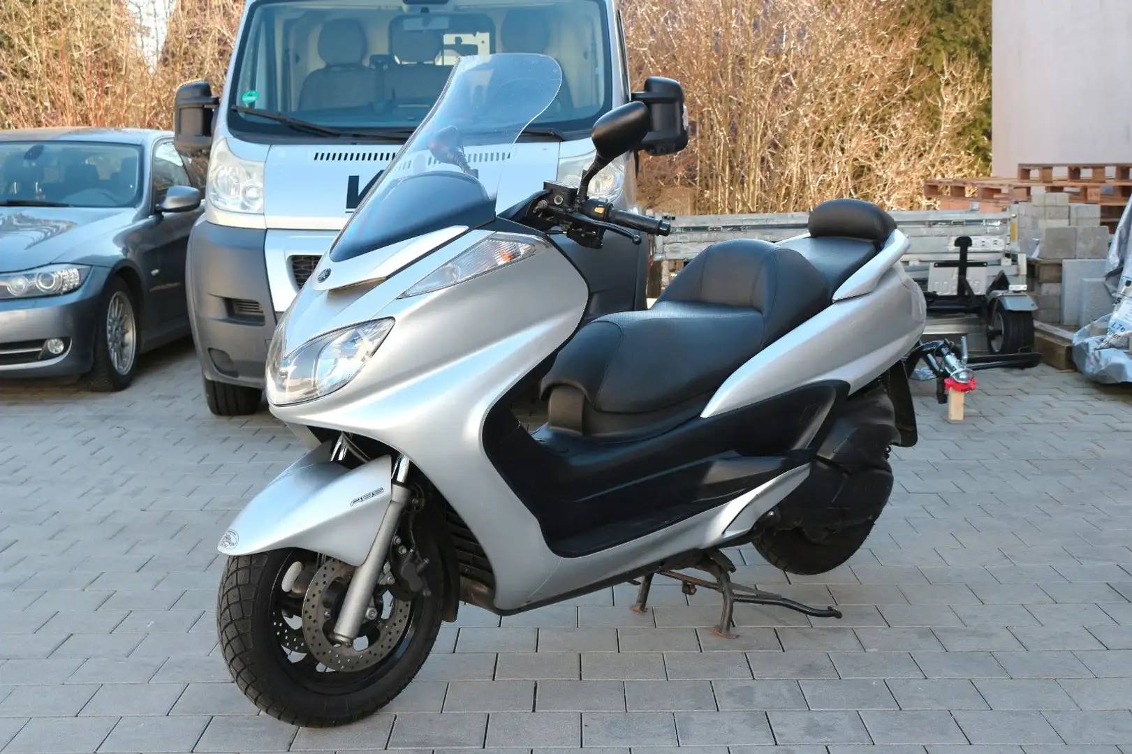 Yamaha Majesty 400 ABS, Service und Reifen neu Zilver - 1