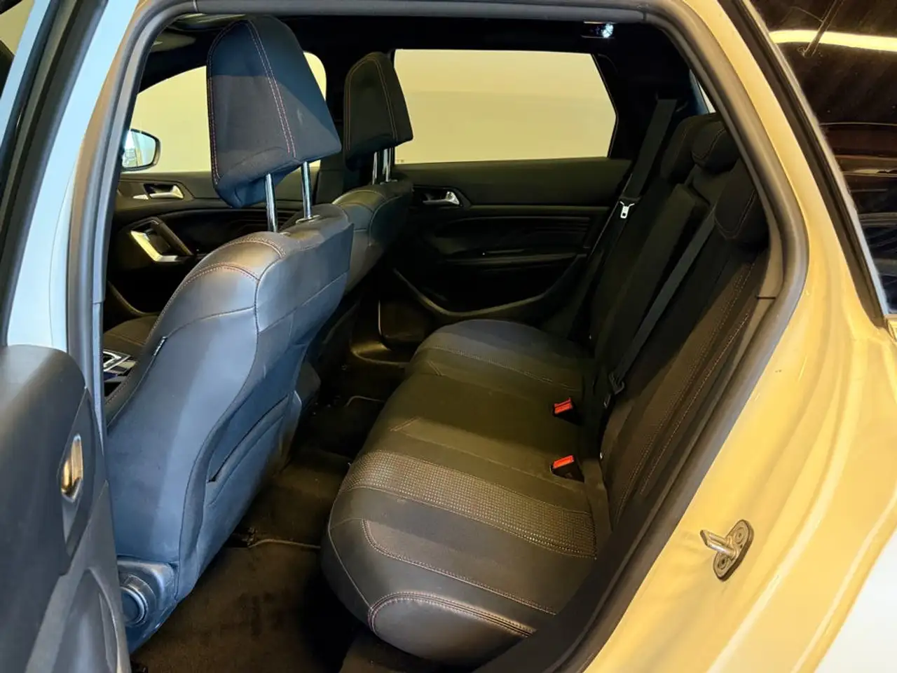 Peugeot 308 308 — photo 3