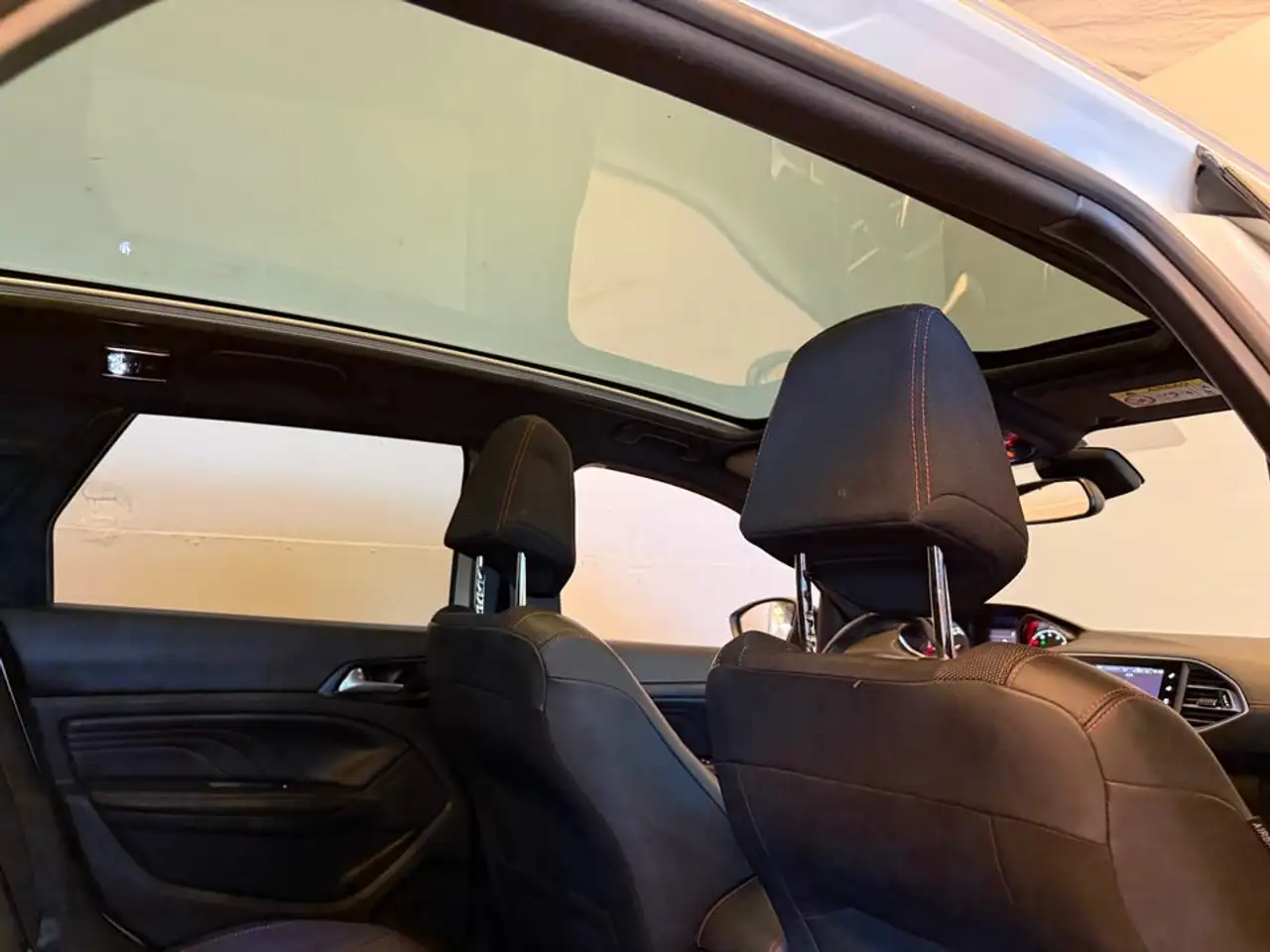 Peugeot 308 308 — photo 4