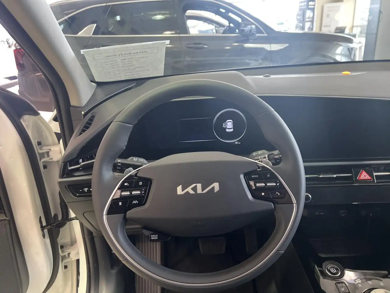 Kia Niro снимка Kia Niro