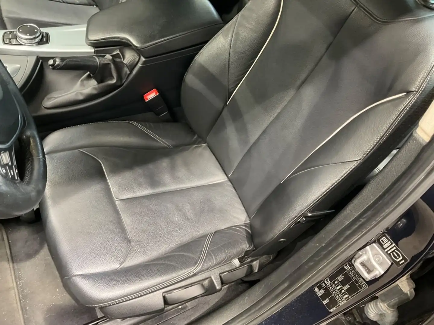 BMW 330 330d+Aut. Blau - 1