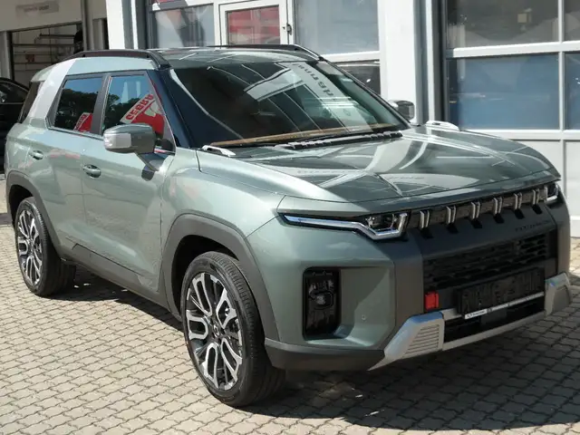 SsangYong Torres Titanium  4WD