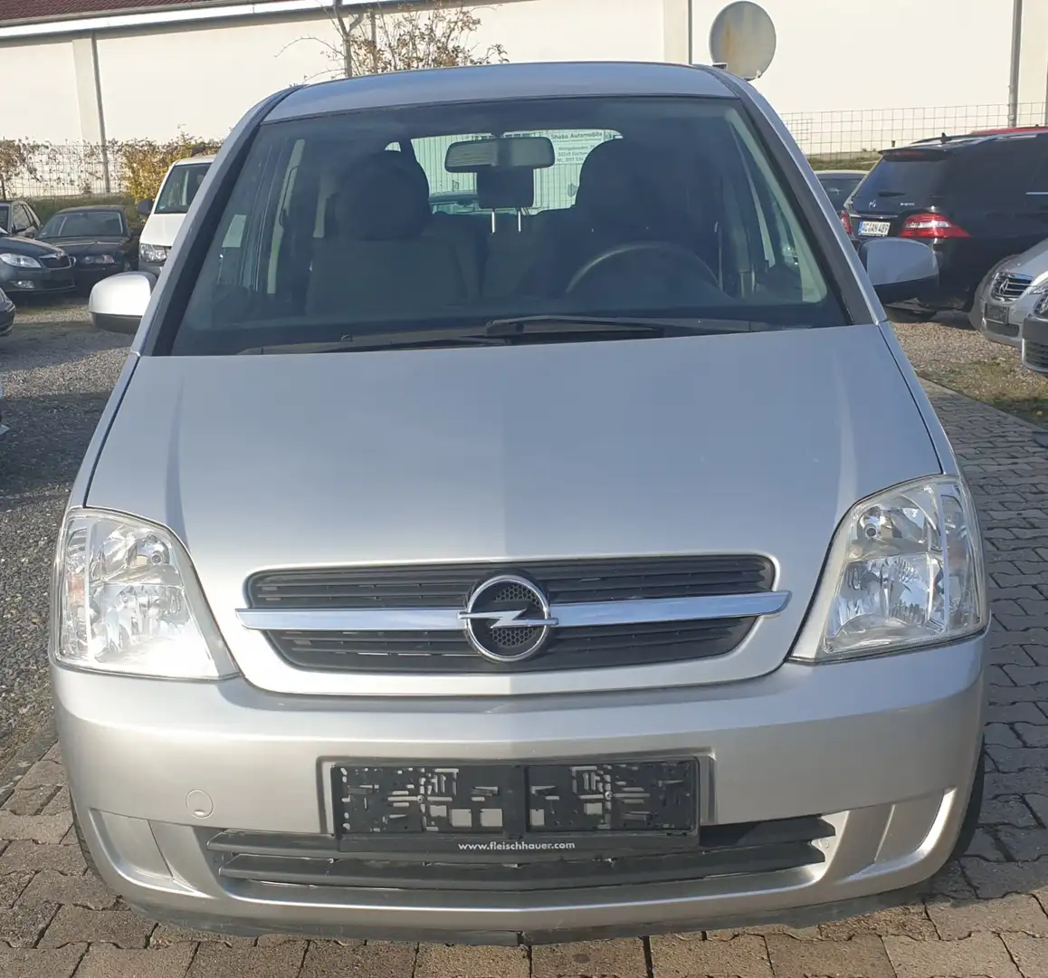 Opel Meriva Meriva 1.6 16V Easytronic (Essentia)Klima.1er Hand Silber - 1