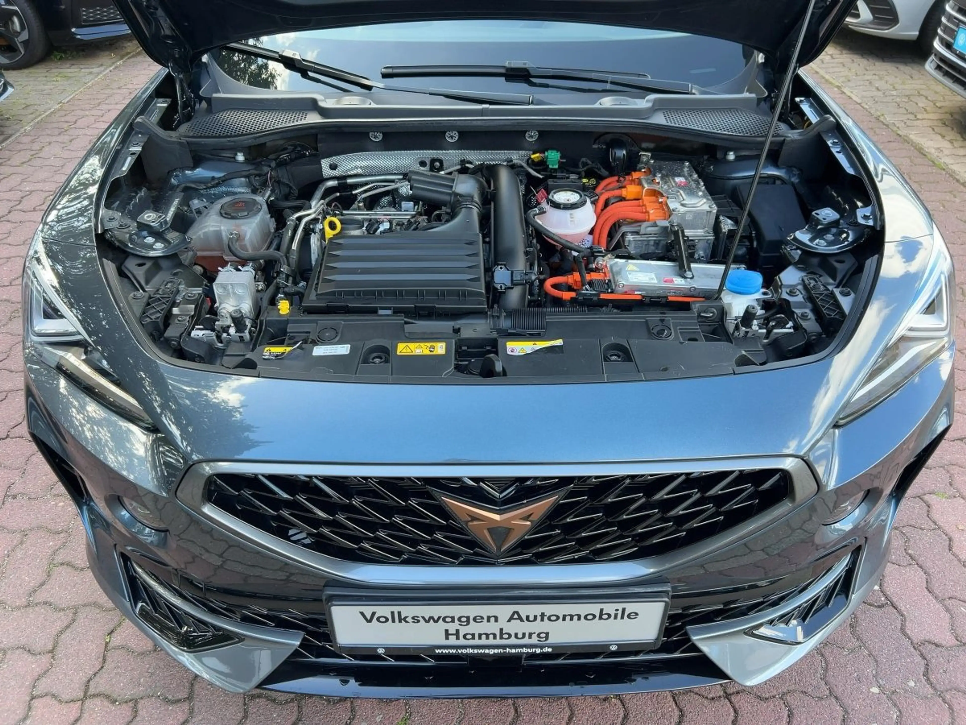 CUPRA Formentor 1.4 e-HYBRID DSG Sitzhzg LED PDC App — photo 12
