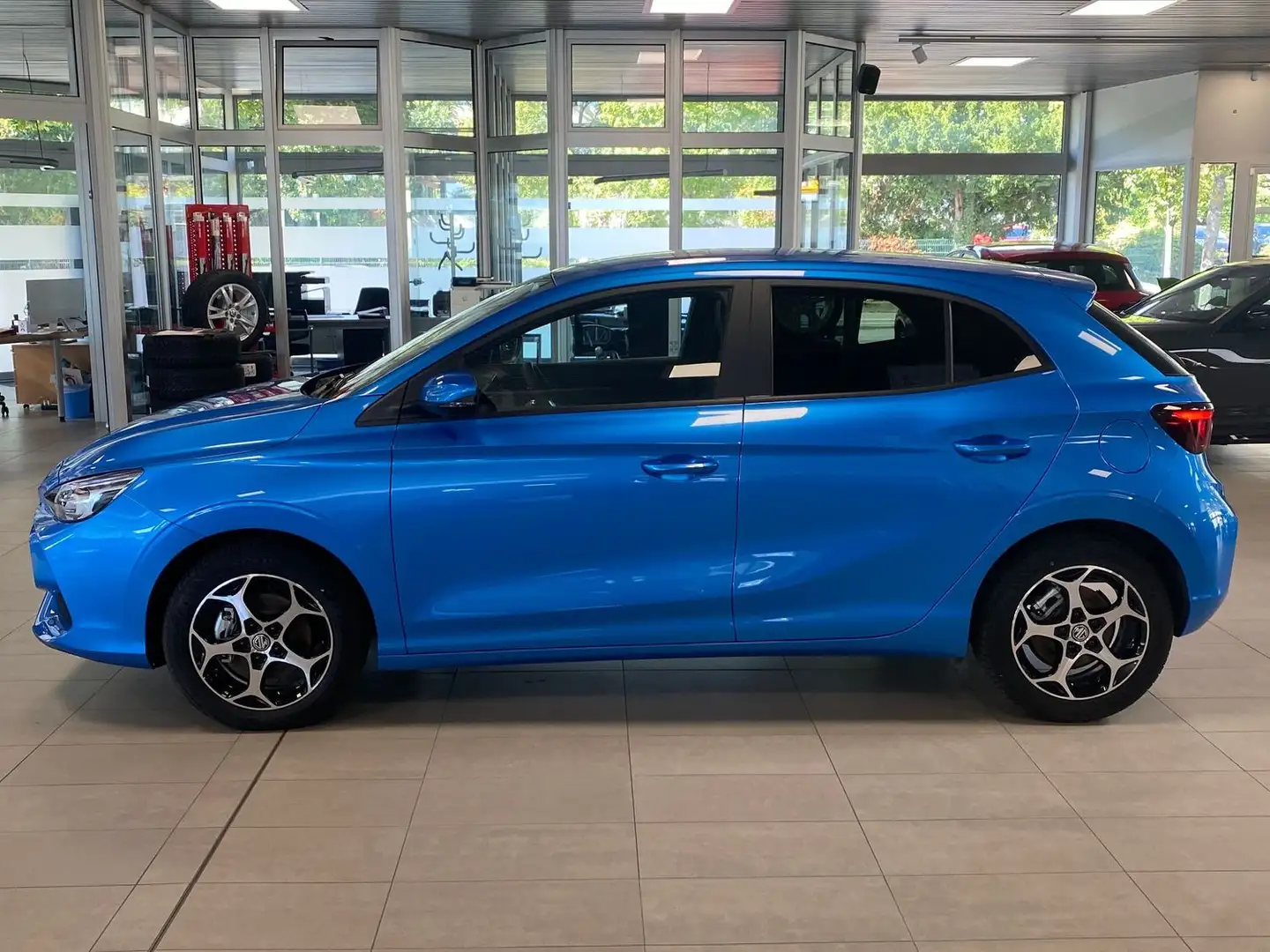 MG MG3 1.5 Hybrid+ 143kW Luxury 2Jahre Garantie 360° Blau - 2