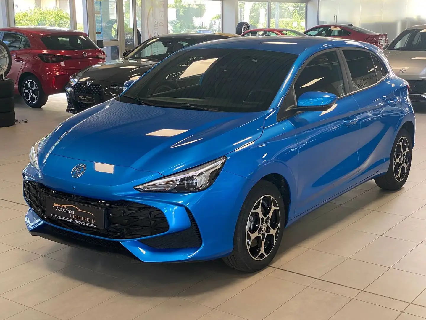 MG MG3 1.5 Hybrid+ 143kW Luxury 2Jahre Garantie 360° Blau - 1