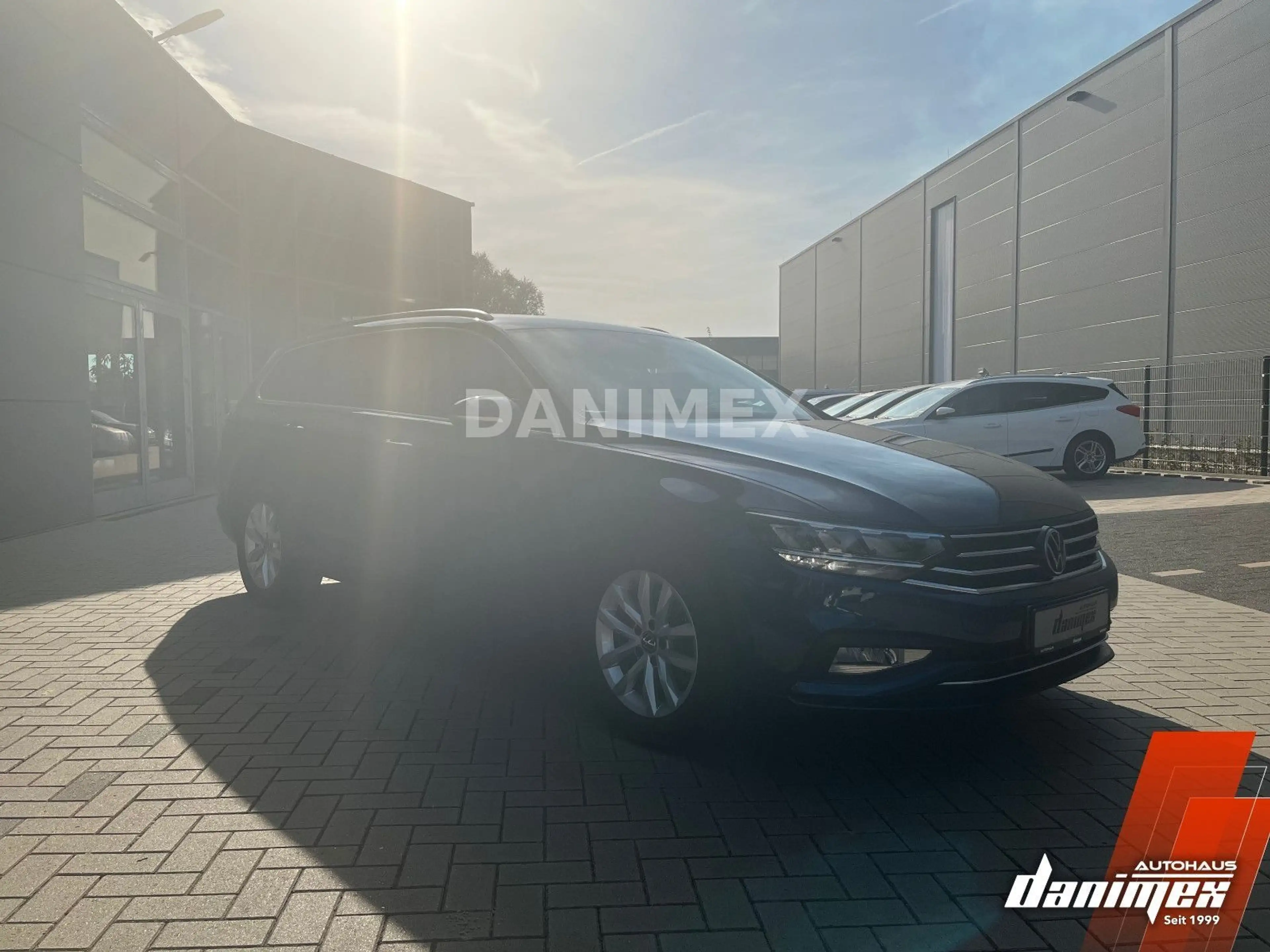 Volkswagen Passat Variant Business 2.0 TDI DSG AHK GARANTIE — photo 3