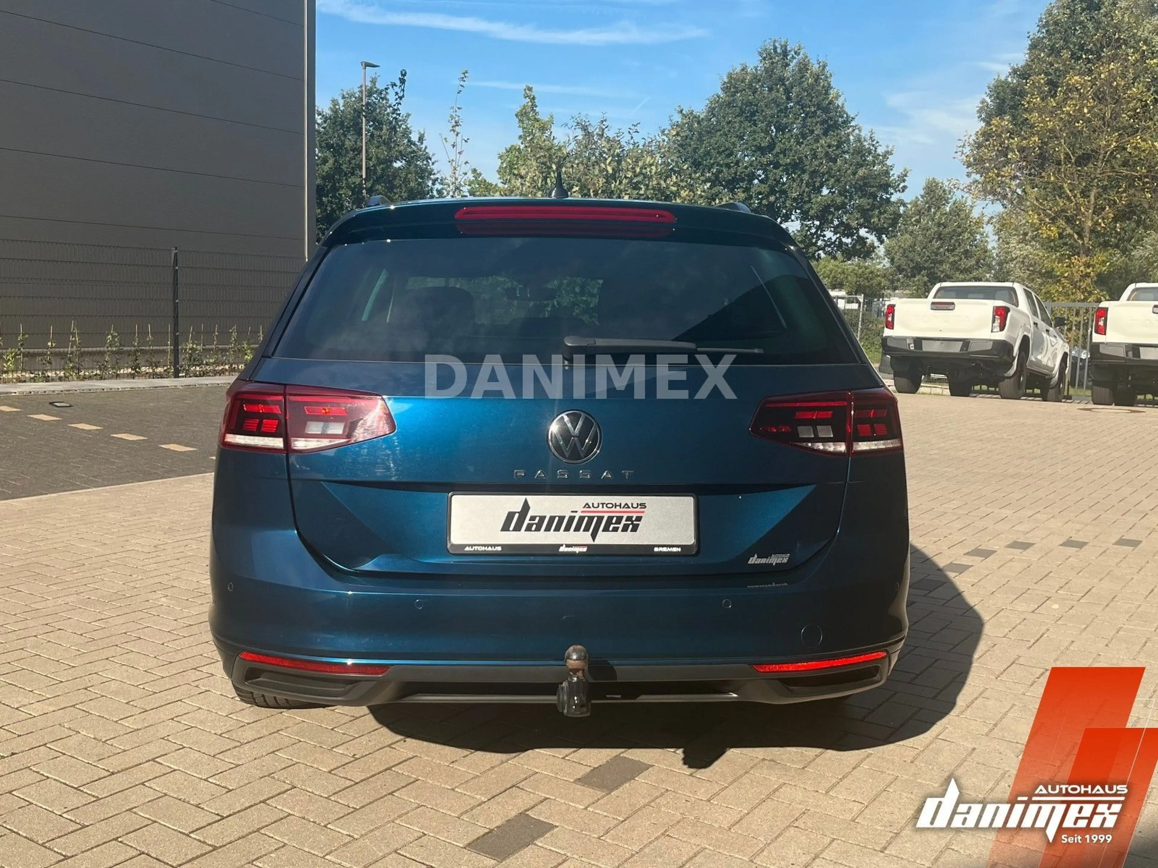 Volkswagen Passat Variant Business 2.0 TDI DSG AHK GARANTIE — photo 6