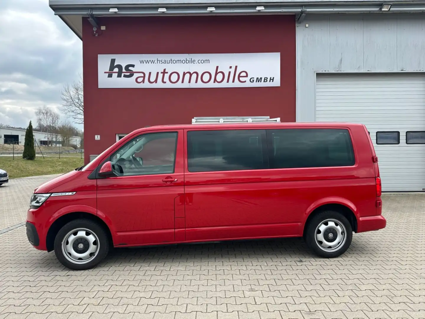 Volkswagen T6 Caravelle T6.1 Caravelle Comf.LR, DSG,8Si,Navi,LED,SH,AHK, Czerwony - 1