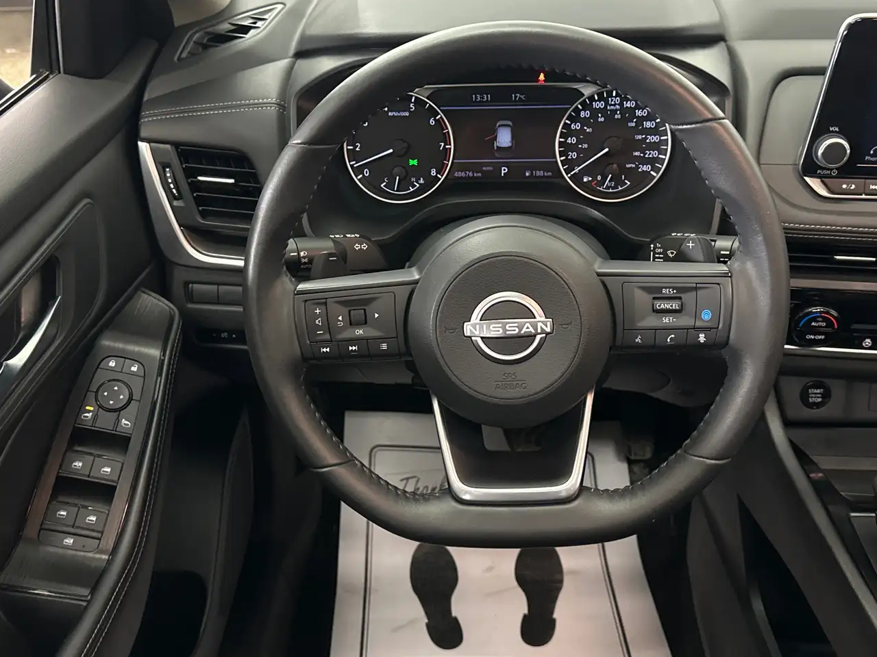 Nissan Rogue снимка Nissan Rogue