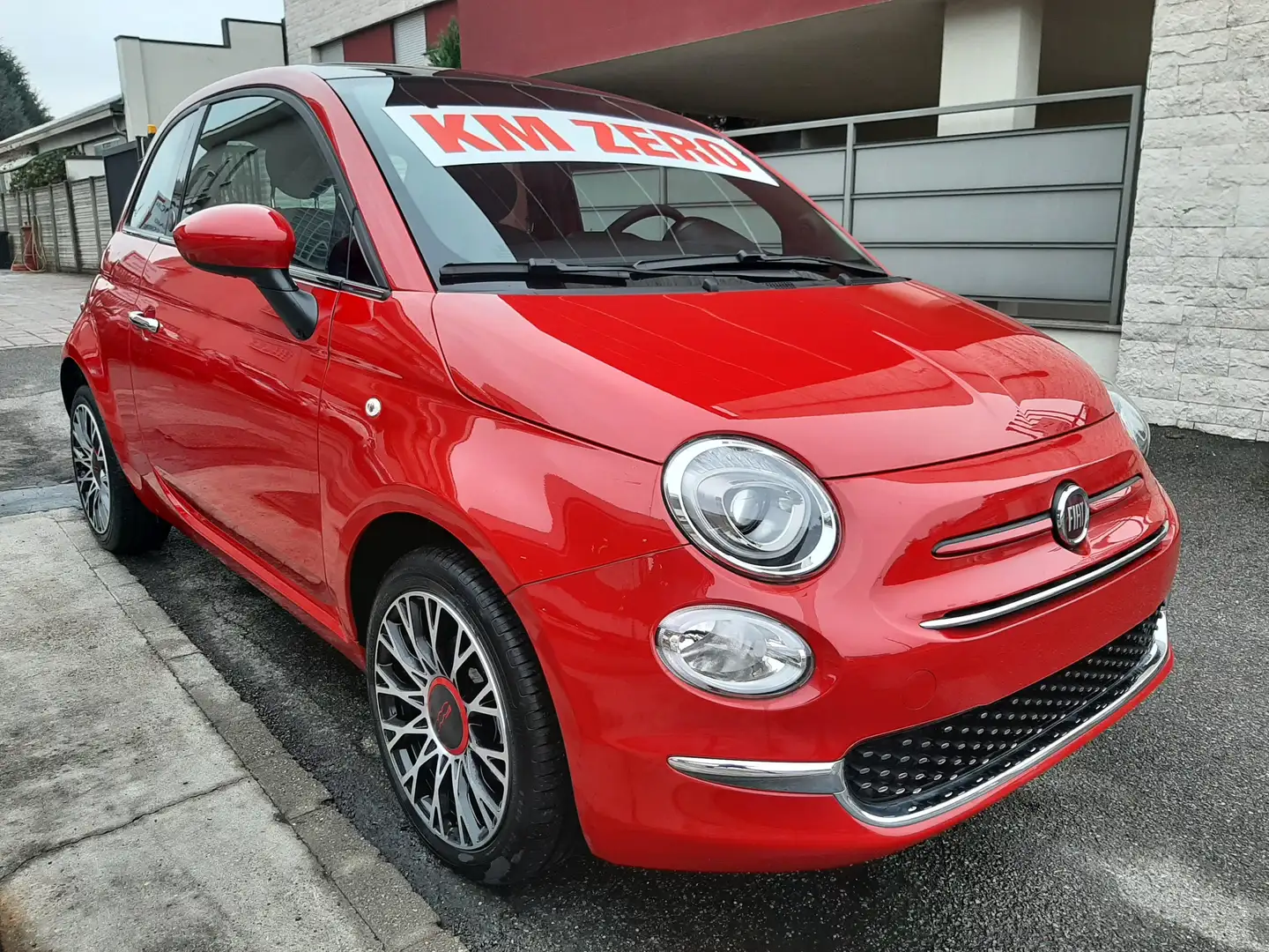 Fiat 500 1.0 RED 70CV HYBRID +cerchi da 16 nessun vincolo Rouge - 1