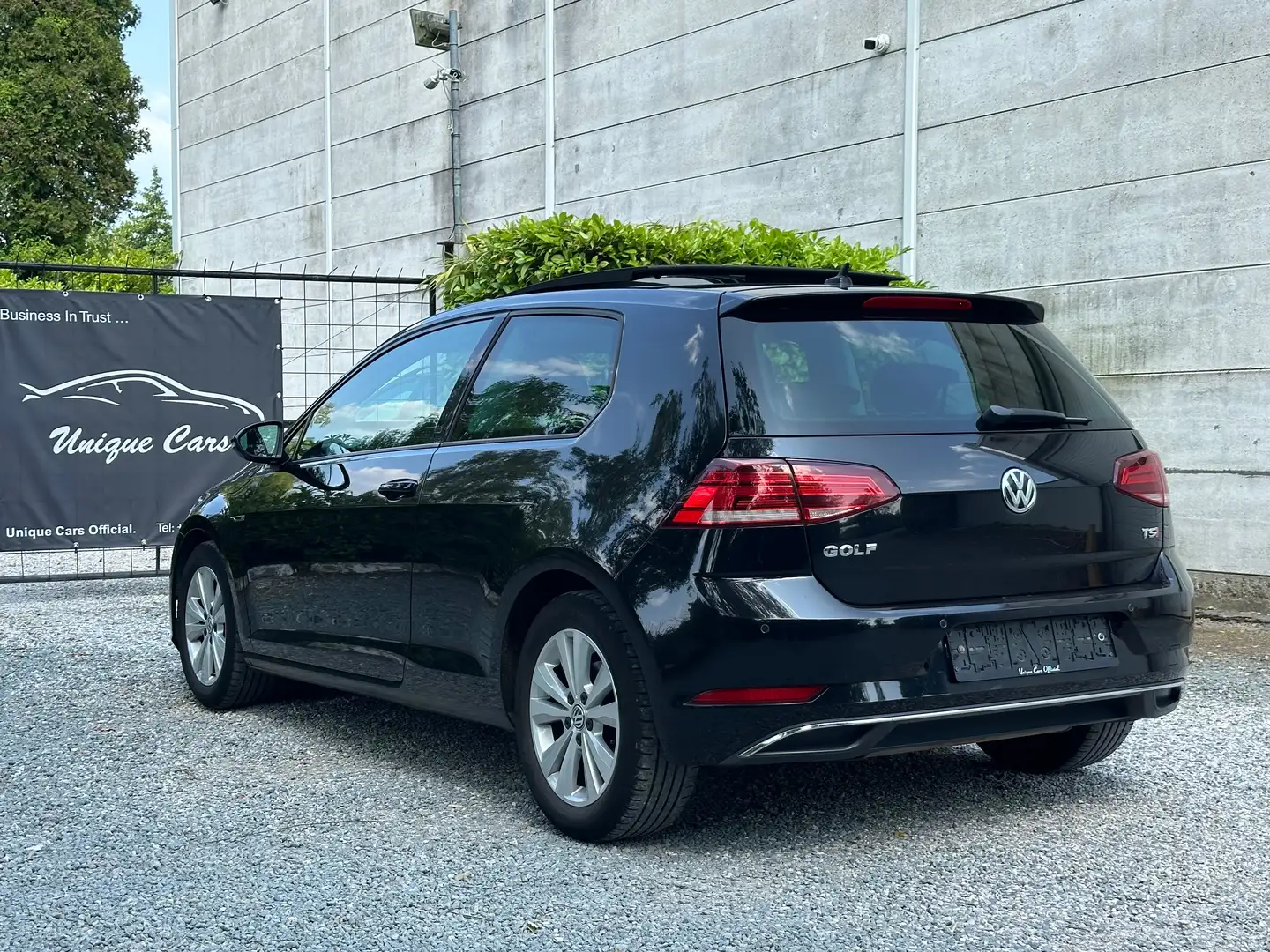 Volkswagen Golf 1.4 TSI Benzine Pano Digital Cockpit Apple Carplay Zwart - 2